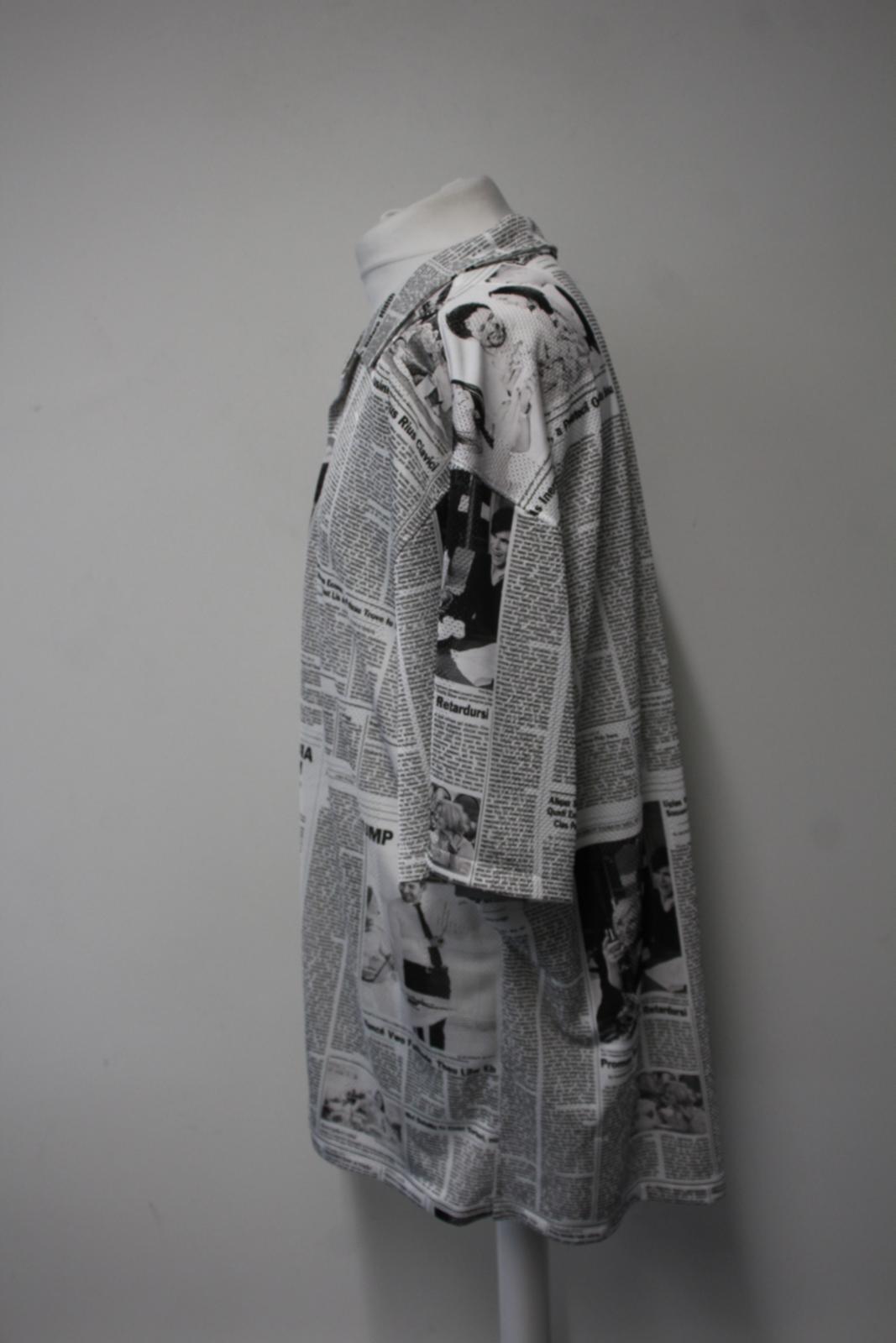 BALENCIAGA Men's Black & White Newspaper Print Oversized Shirt Size EU41/L NEW