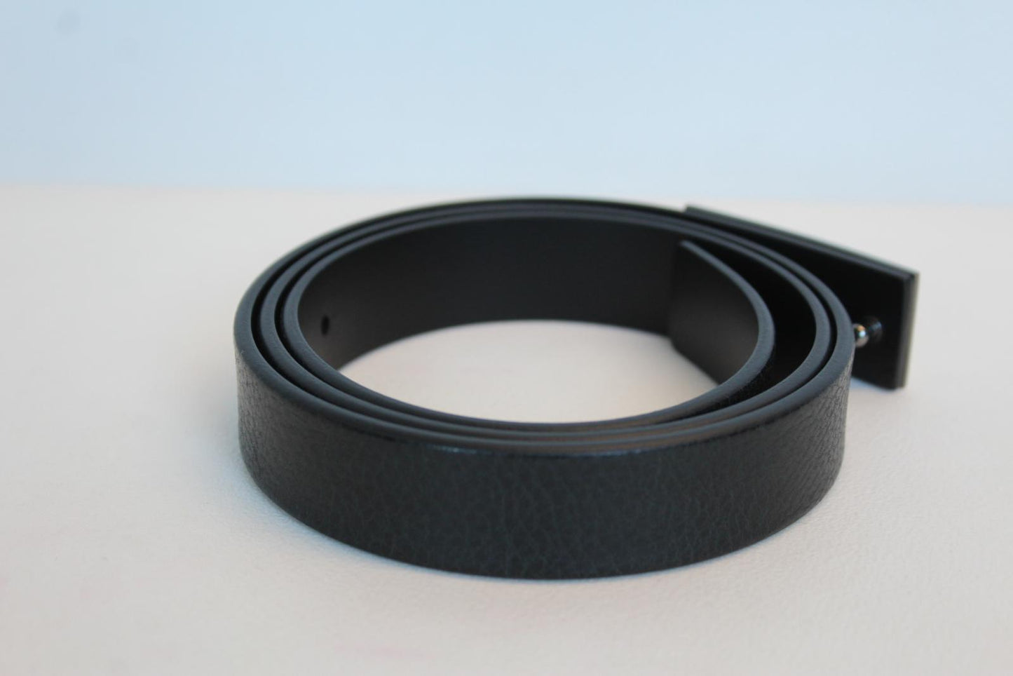 DOLCE & GABBANA Men's BC4591 AV480 Black Leather Buckle Belt 85cm 34" NEW
