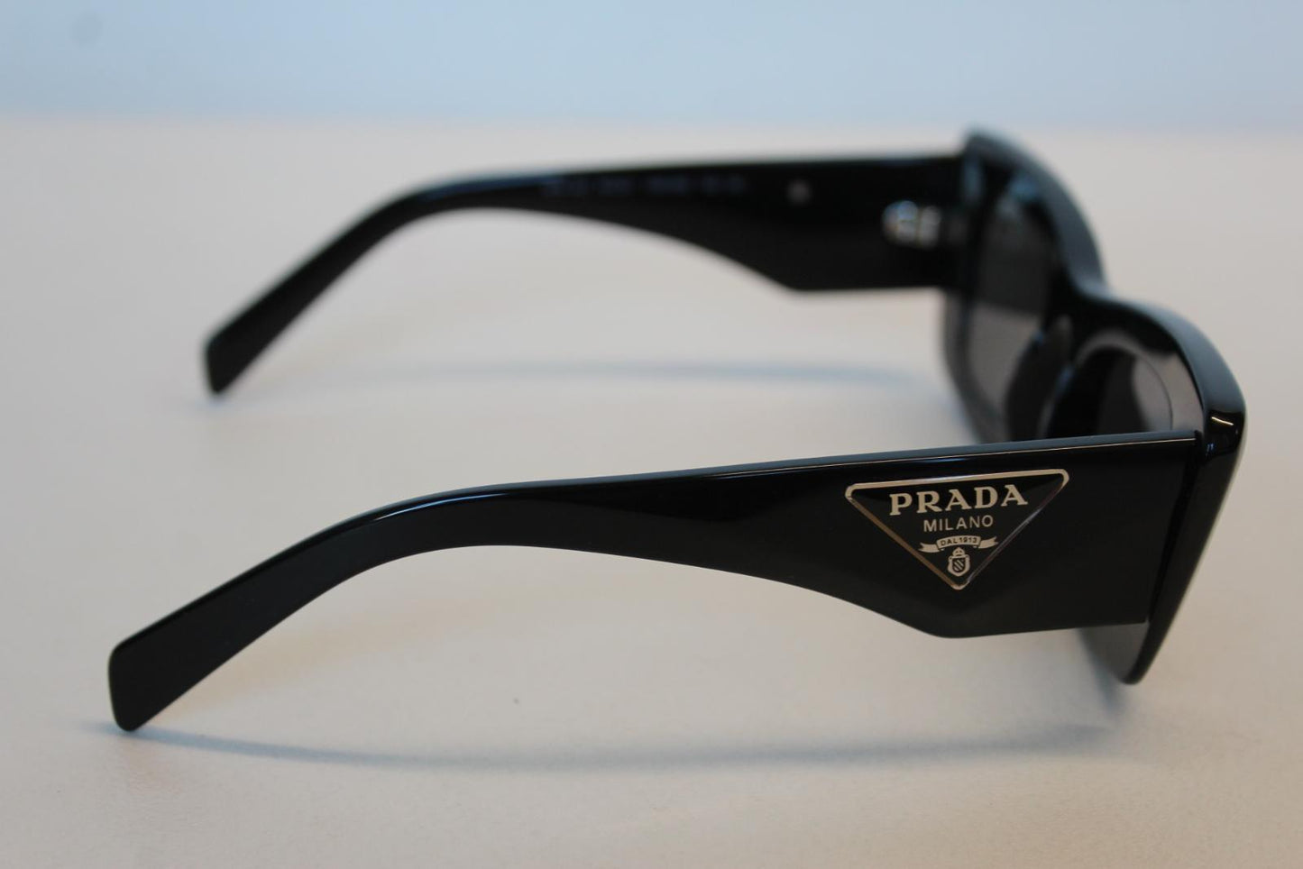 PRADA Ladies SPR 13Z 1AB-5SO Black Full Rim Rectangular Sunglasses 50-21-140 NEW