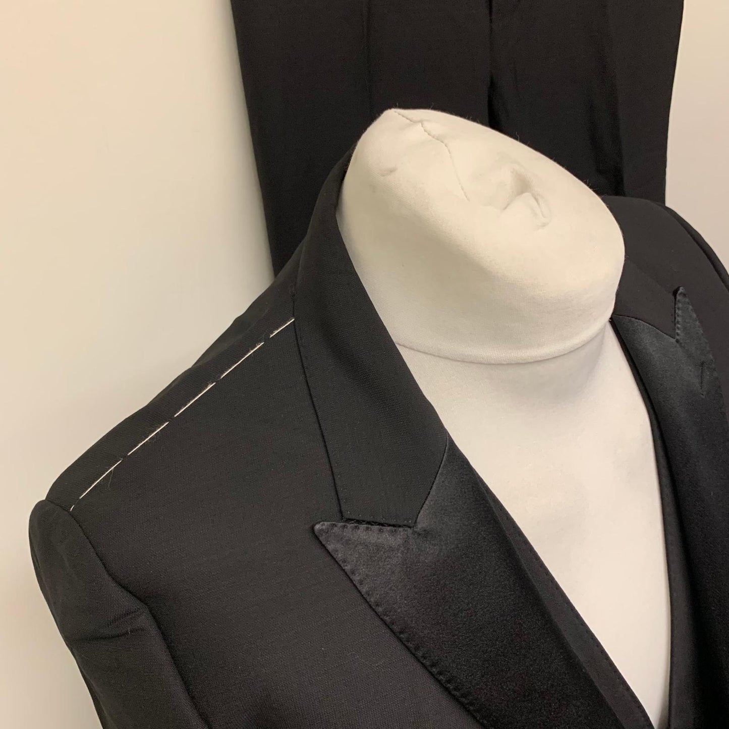 DOLCE & GABBANA Black Men's 3 Piece Martini Tailored 3 Piece Suit 52/ UK 42 NEW