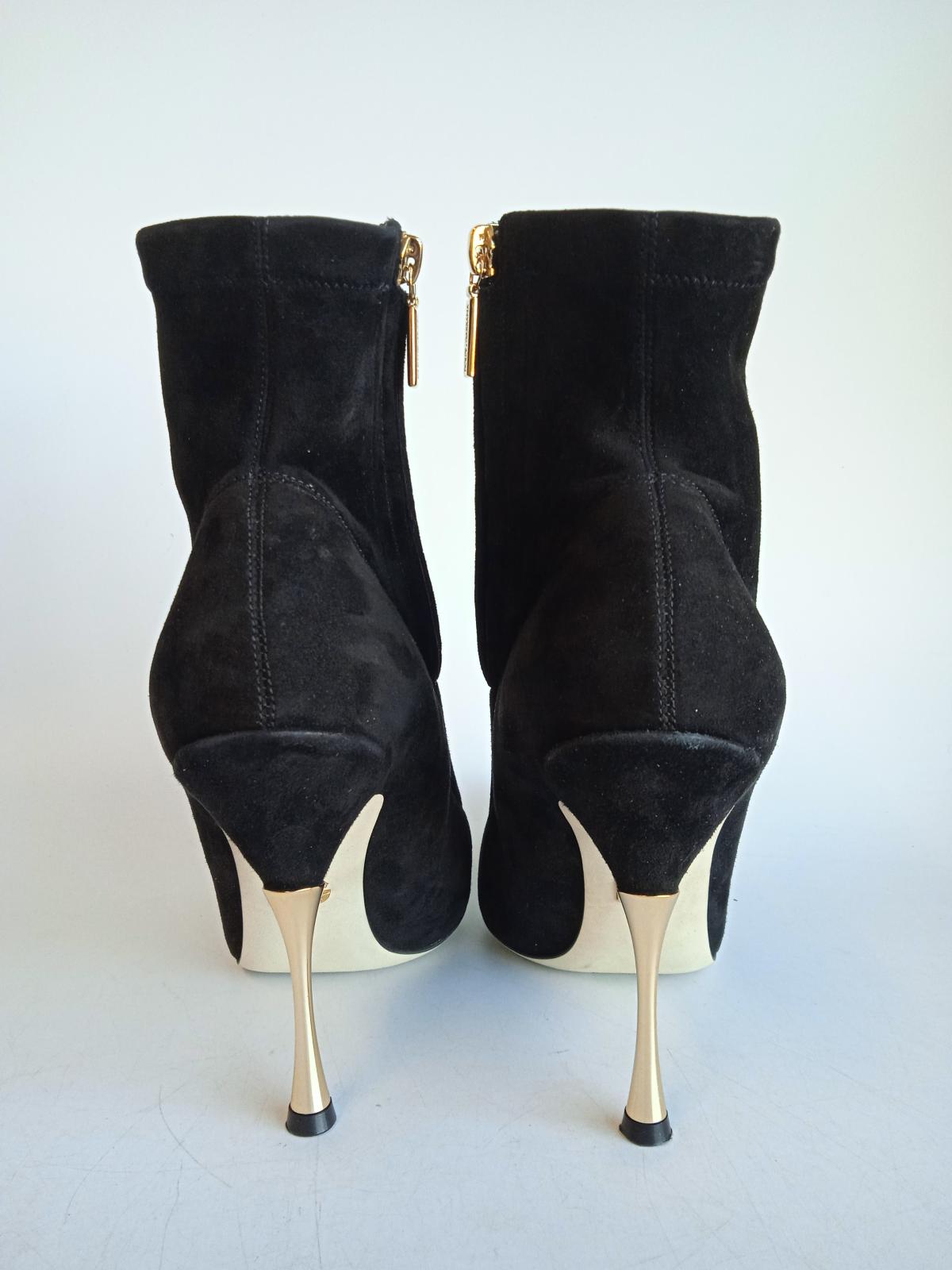 DOLCE & GABBANA Ladies Black Suede Gold Heel Ankle Boots Size EU39 UK6 NEW