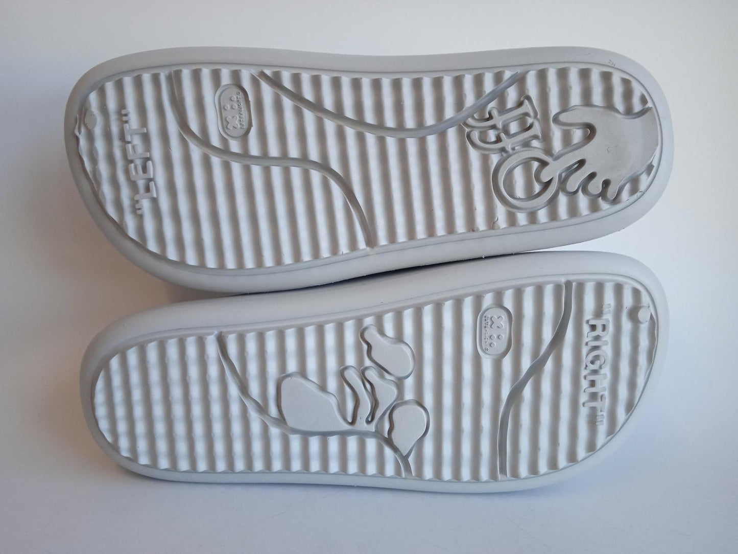 OFF-WHITE Men's Grey Cut-Out Detail Meteor Slide Sandals Size EU45 UK11 NEW