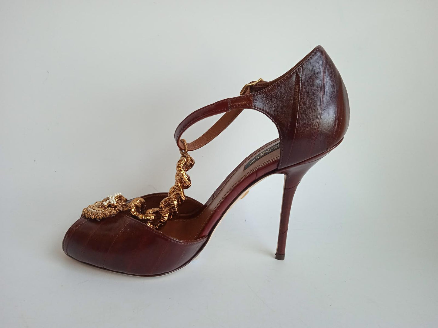 DOLCE & GABBANA Ladies Brown Leather Chain Detail Bette Pumps EU39 UK6 NEW