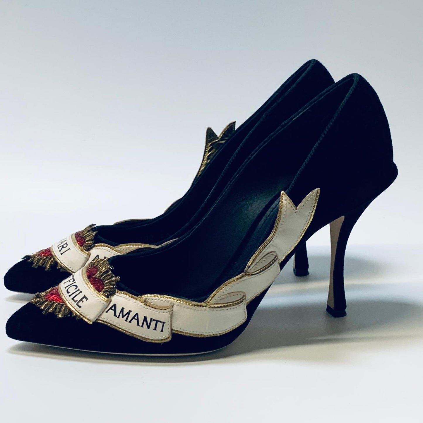 DOLCE & GABBANA Black Velvet Ladies Heels Sacred Heart Banner Shoes UK 7 NEW