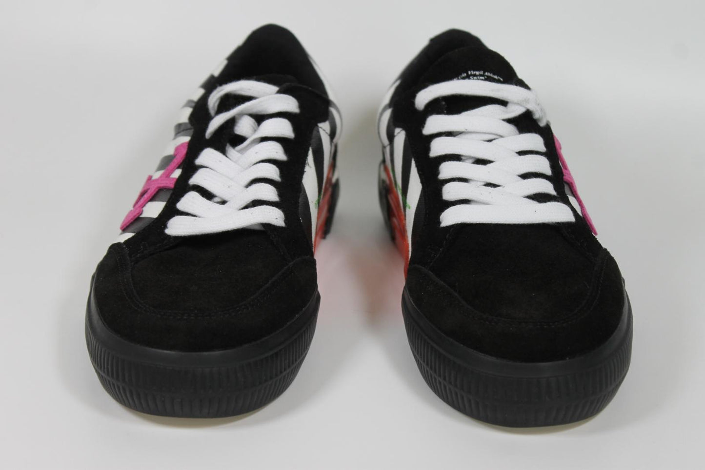 OFF-WHITE Ladies Black/White Suede Arrow Low Vulcanized Trainers EU37 UK4 NEW