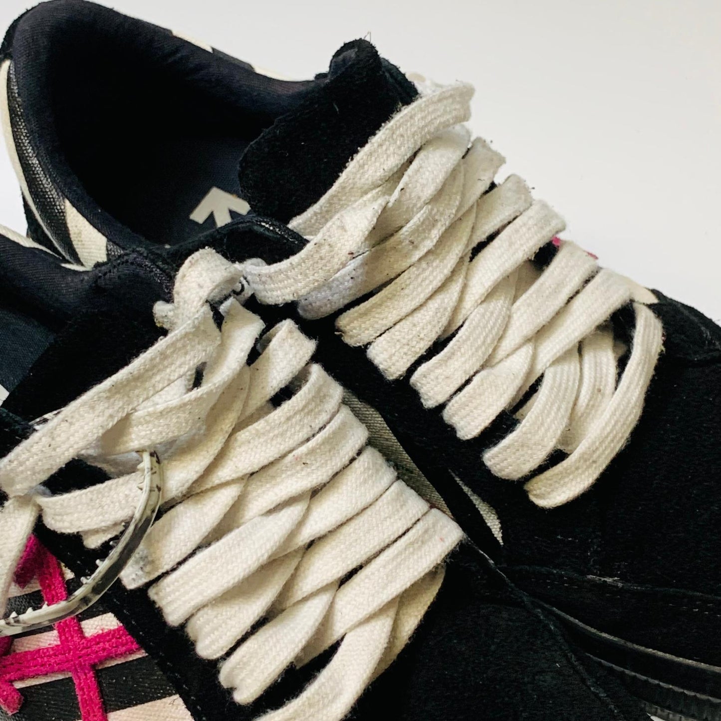 OFF-WHITE White Ladies Low Vulcan Side Stripe Sneaker Trainer UK 8.5 NEW