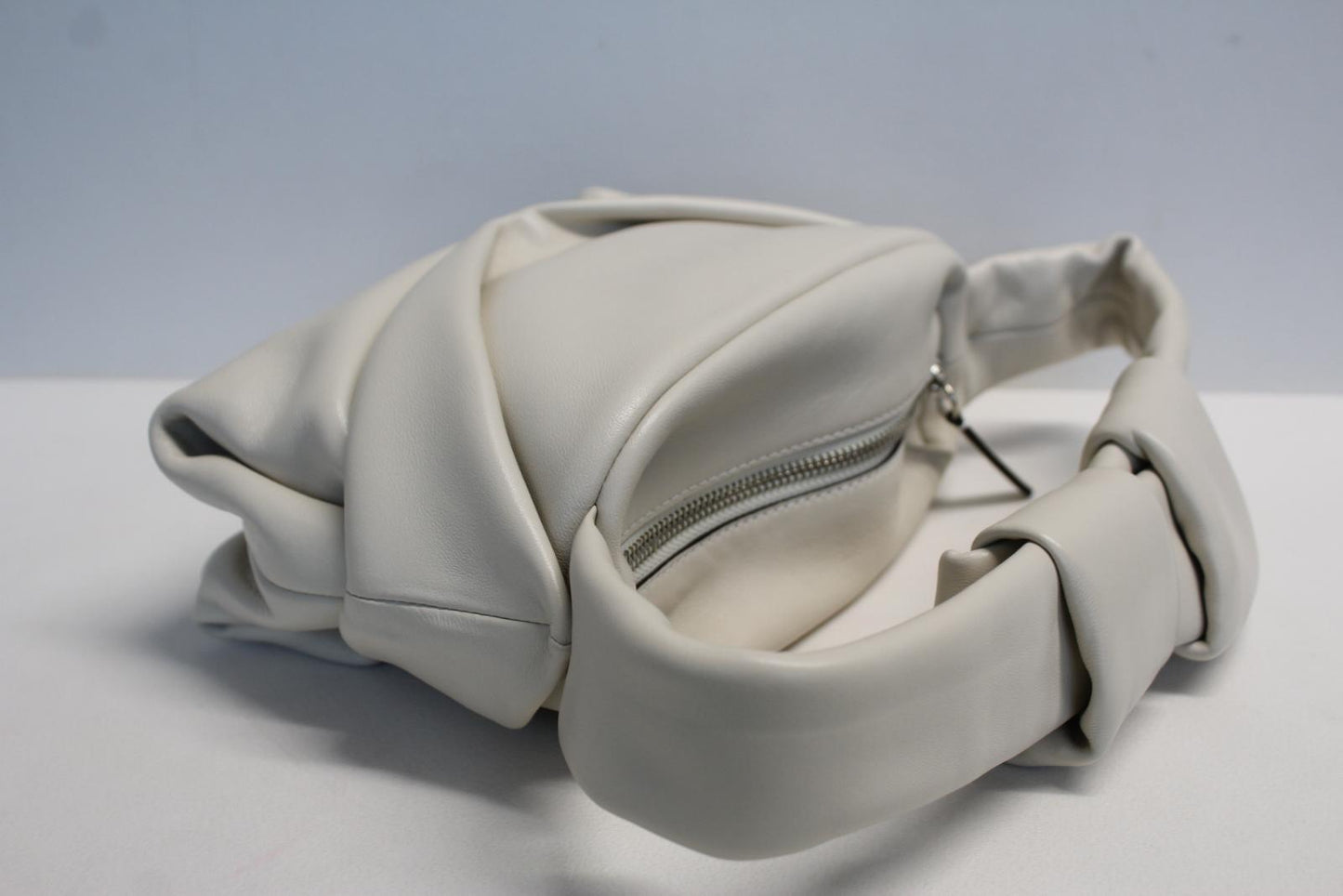 STAUD Ladies Kiss Leather Zip Adjustable Strap Shoulder Bag Cream Ivory NEW