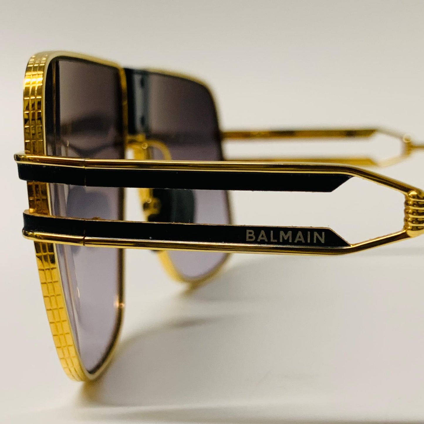BALMAIN Gold Ladies Gold & Black Lens Classic Sunglasses  NEW