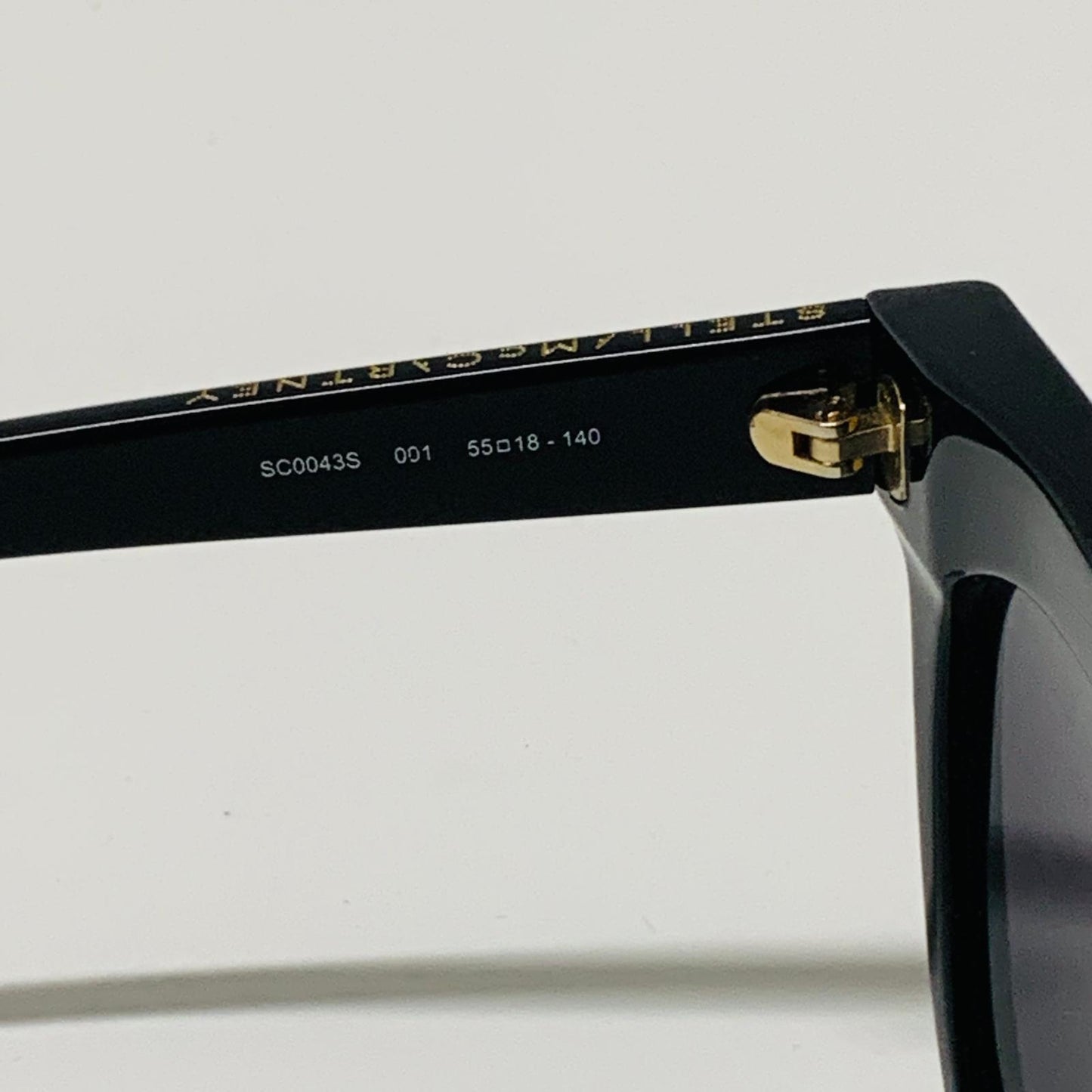 STELLA MCCARTNEY Black Ladies  Rectangular Sunglasses D-Frame Gold Trim NEW