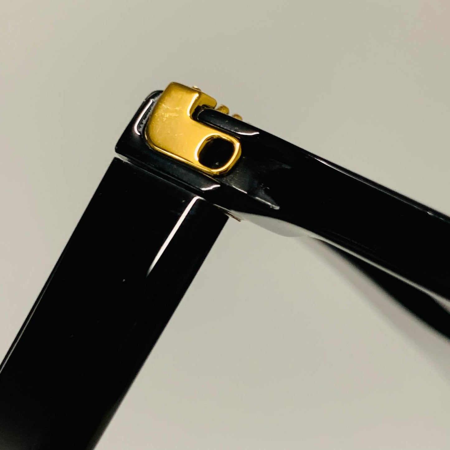 STELLA MCCARTNEY Black Ladies  Rectangular Sunglasses D-Frame Gold Trim NEW