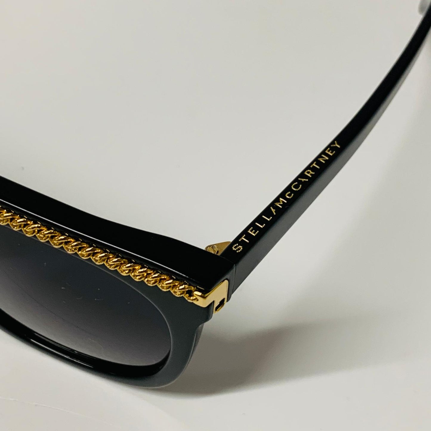 STELLA MCCARTNEY Black Ladies  Rectangular Sunglasses D-Frame Gold Trim NEW