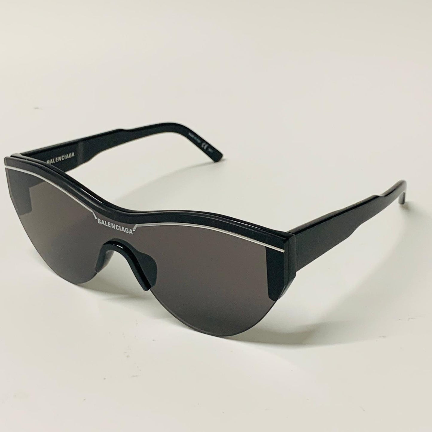BALENCIAGA Black Ladies  Shield Sunglasses Sports Contrast Future NEW
