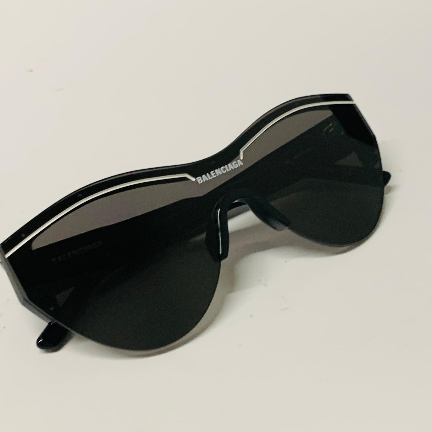 BALENCIAGA Black Ladies  Shield Sunglasses Sports Contrast Future NEW