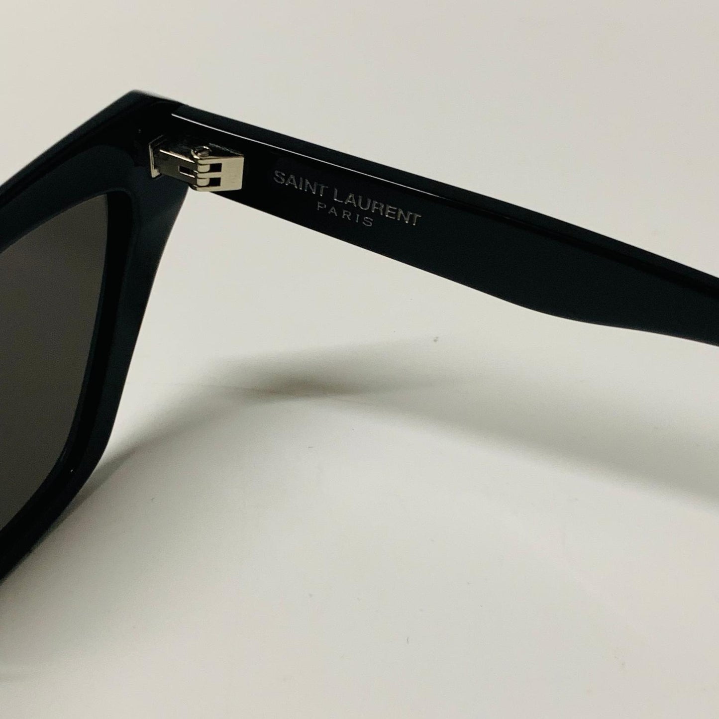 SAINT LAURENT Black Ladies  Cat Eye Sunglasses Bold Rim Spec Thick NEW