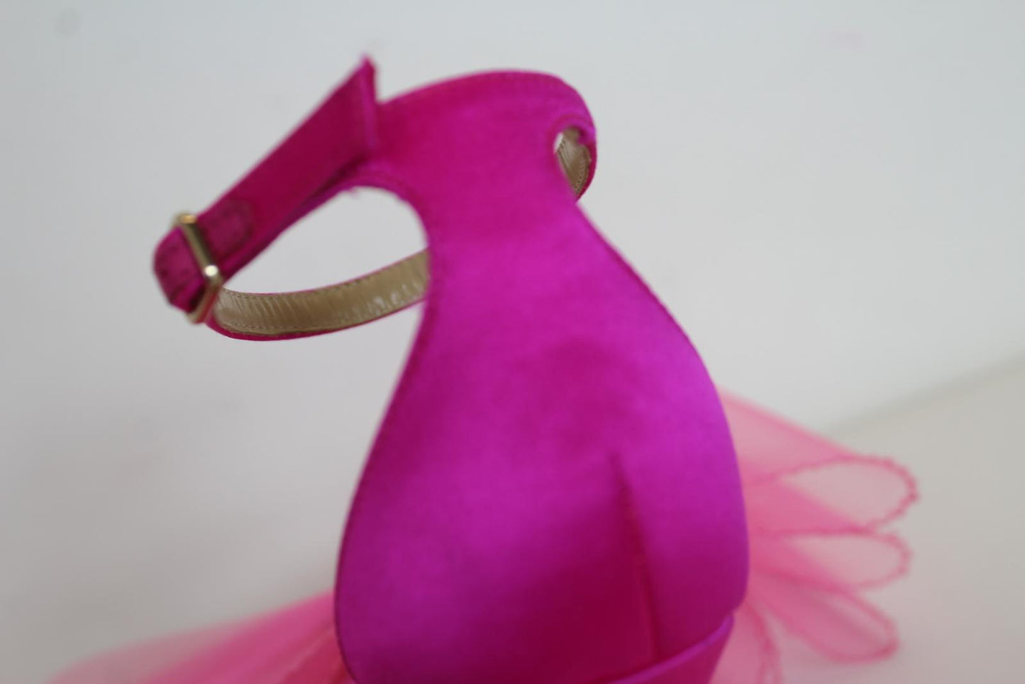 JIMMY CHOO Ladies Aveline 100 Bow Satin Sandals Fuchsia Pink EU34 UK1 NEW