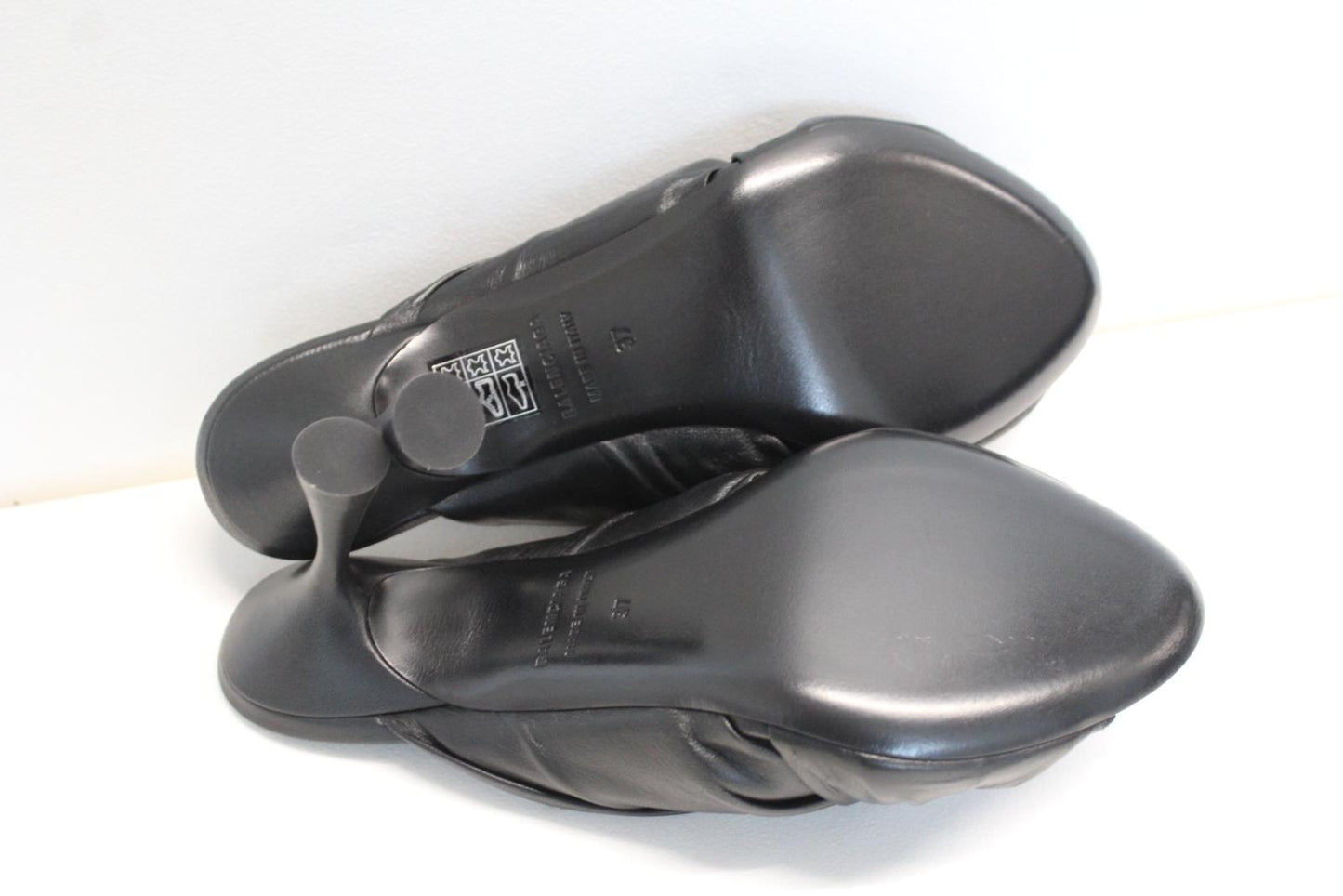 BALENCIAGA Ladies Black Leather Drapy Heels Mules Sandals Shoes EU37 UK4 NEW