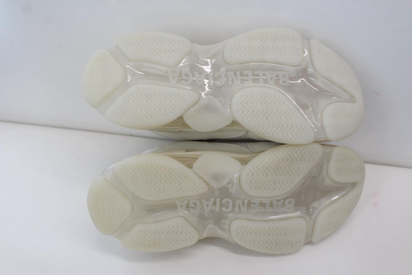 BALENCIAGA Men's Triple S White Mesh & Leather Free Trainers EU40 UK6 NEW