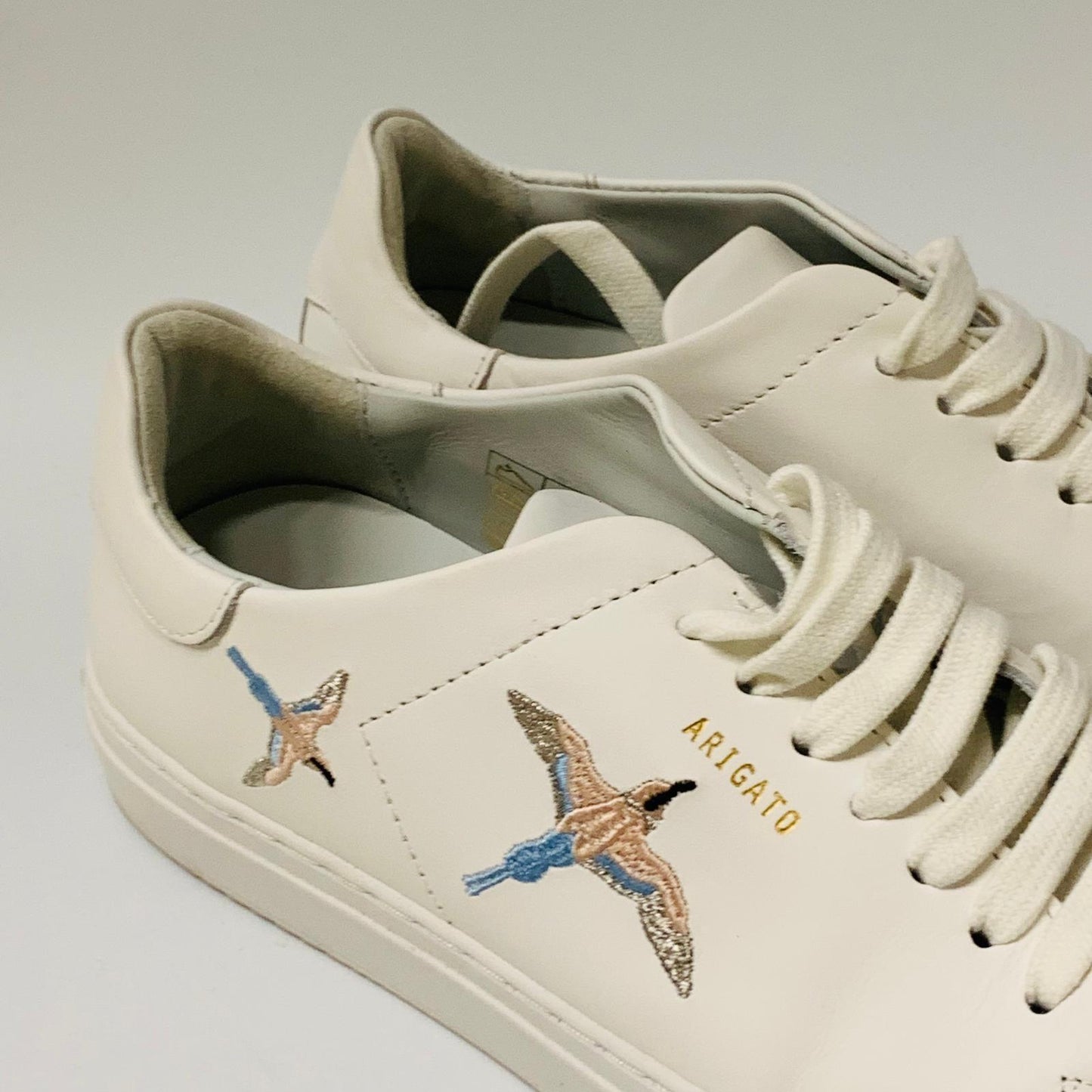 AXEL ARIGATO Men's White Pink Blue Bird Classic Leather Trainer Sneaker UK6 NEW