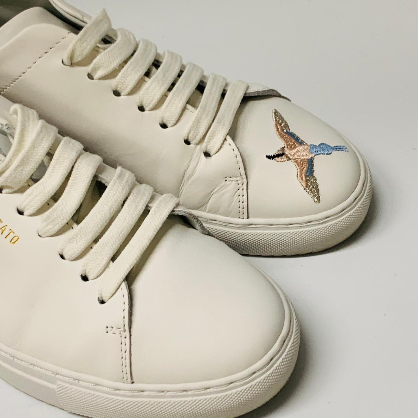 AXEL ARIGATO Men's White Pink Blue Bird Classic Leather Trainer Sneaker UK6 NEW