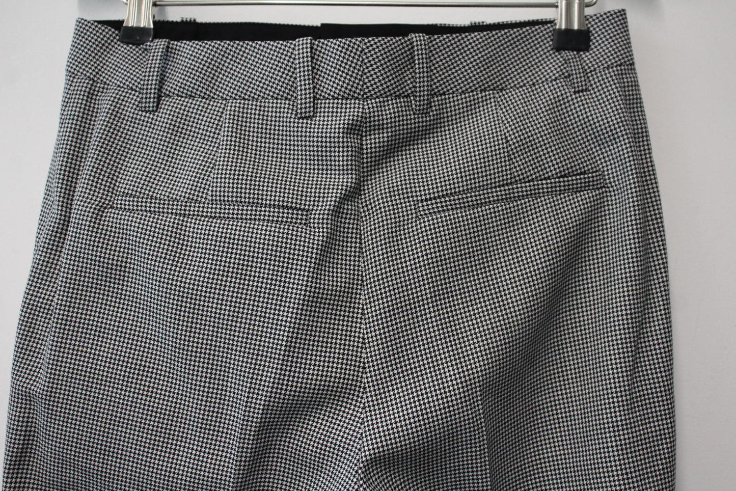 GIVENCHY Ladies Black & White Houndstooth Wool Slim Trousers Size 34 W28 L29 NEW