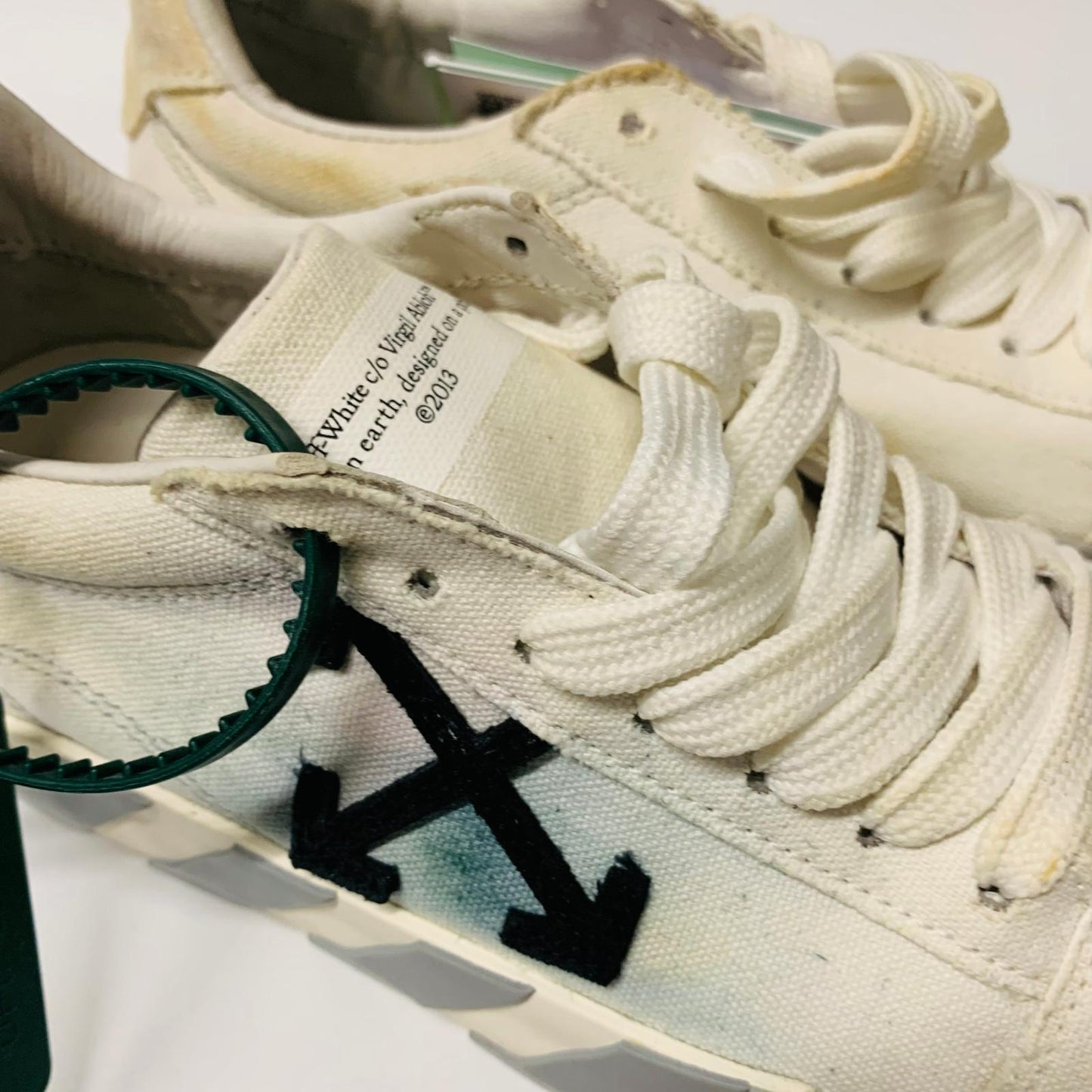 OFF-WHITE Ladies Vulcanized Arrow White Grey Sole Trainer Sneaker Canvas UK5 NEW