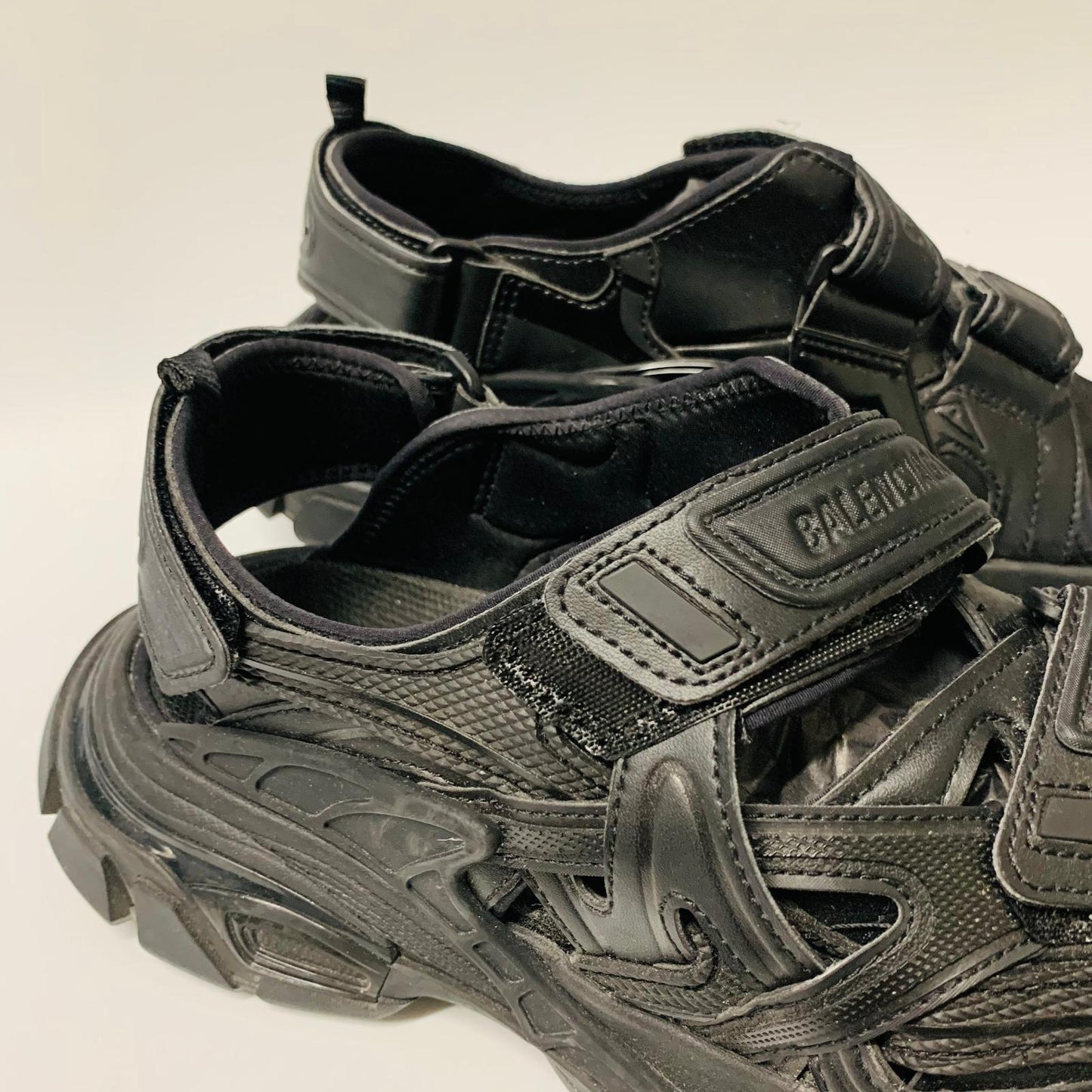BALENCIAGA Ladies Black Track Sandal Strap Trainer Sneaker Leather UK5 NEW