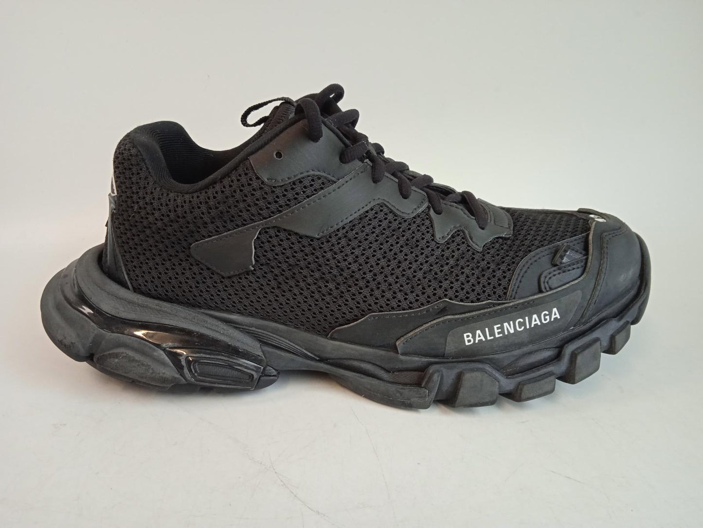 BALENCIAGA Men's Black Mesh Lace-Up Low Top Track 3 Trainers Size EU42 UK8 NEW