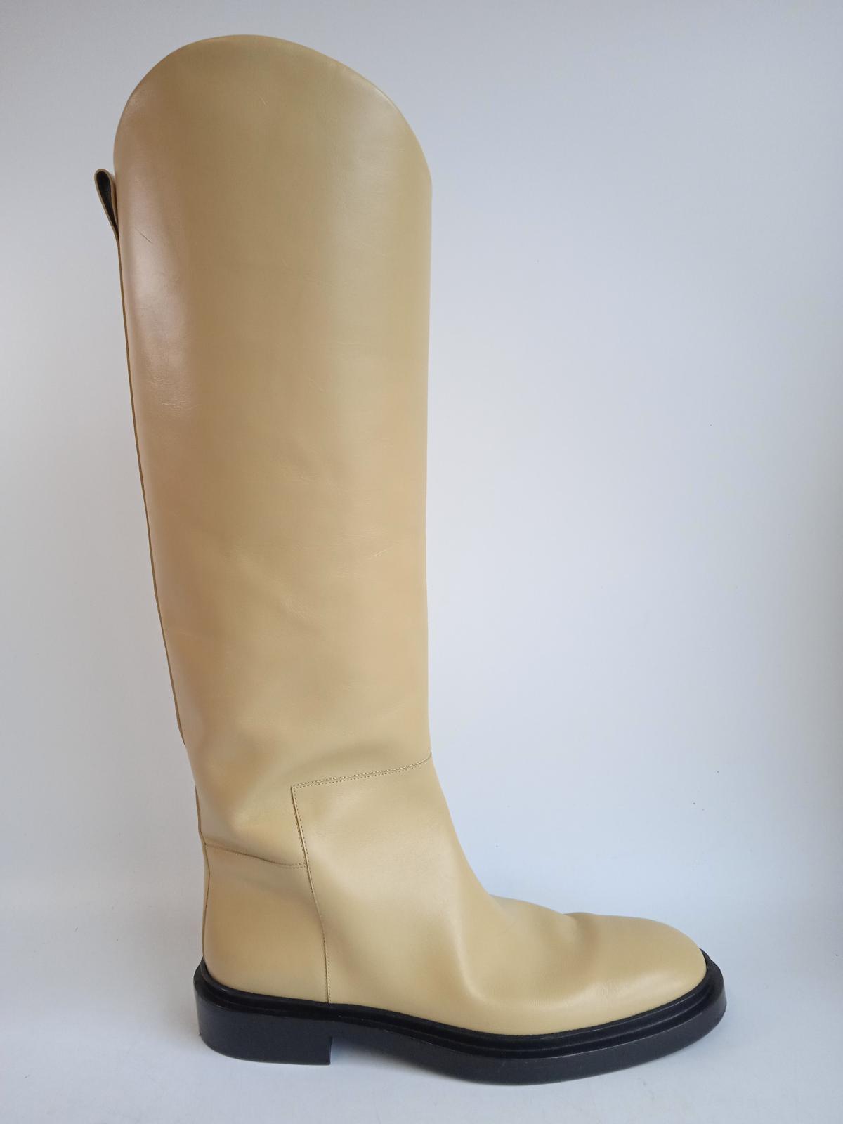 JIL SANDER Ladies Beige Leather 25mm Slip-On Riding Boots Size IT40 UK7 NEW