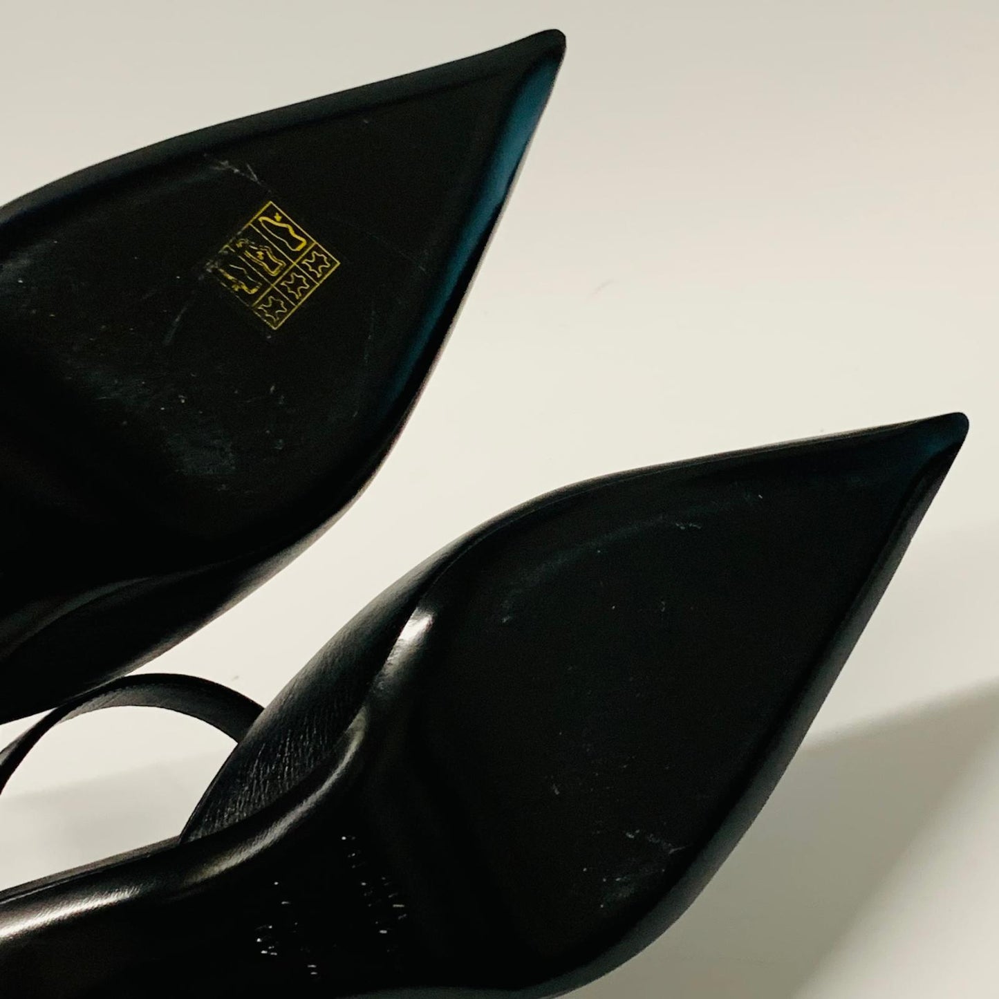 GIVENCHY Ladies Black Point Toe Ankle Strap Heel Slingback Leather Shoe UK7 NEW