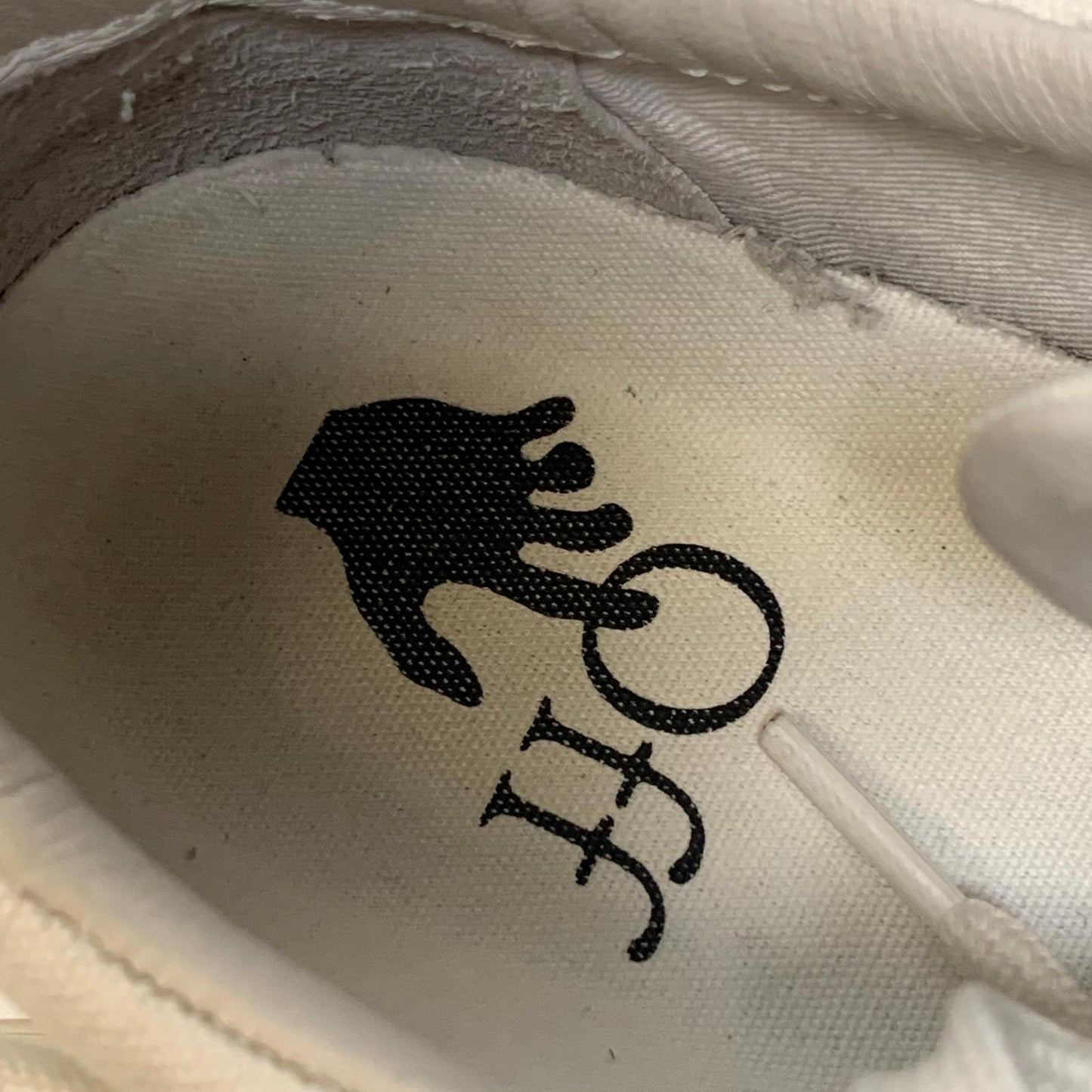 OFF-WHITE Ladies Sneaker Trainer White Vulcanized Canvas Upper Shoe UK6 NEW
