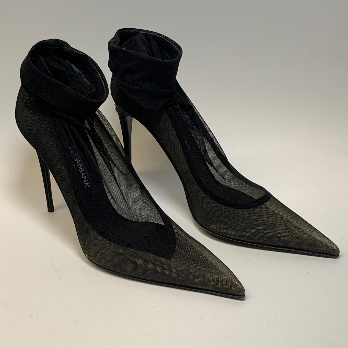 DOLCE & GABBANA Ladies Court Heel Black Tulle Mesh Stretch Shoe UK6 NEW