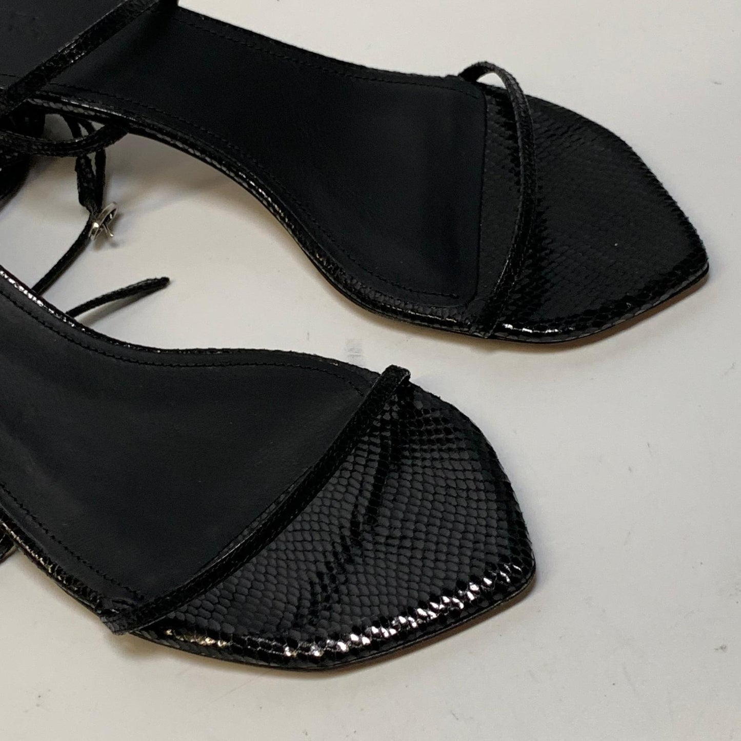 ISABEL MARANT Ladies Strappy Kitten Heel Straps Black Leather Shoe UK6 NEW