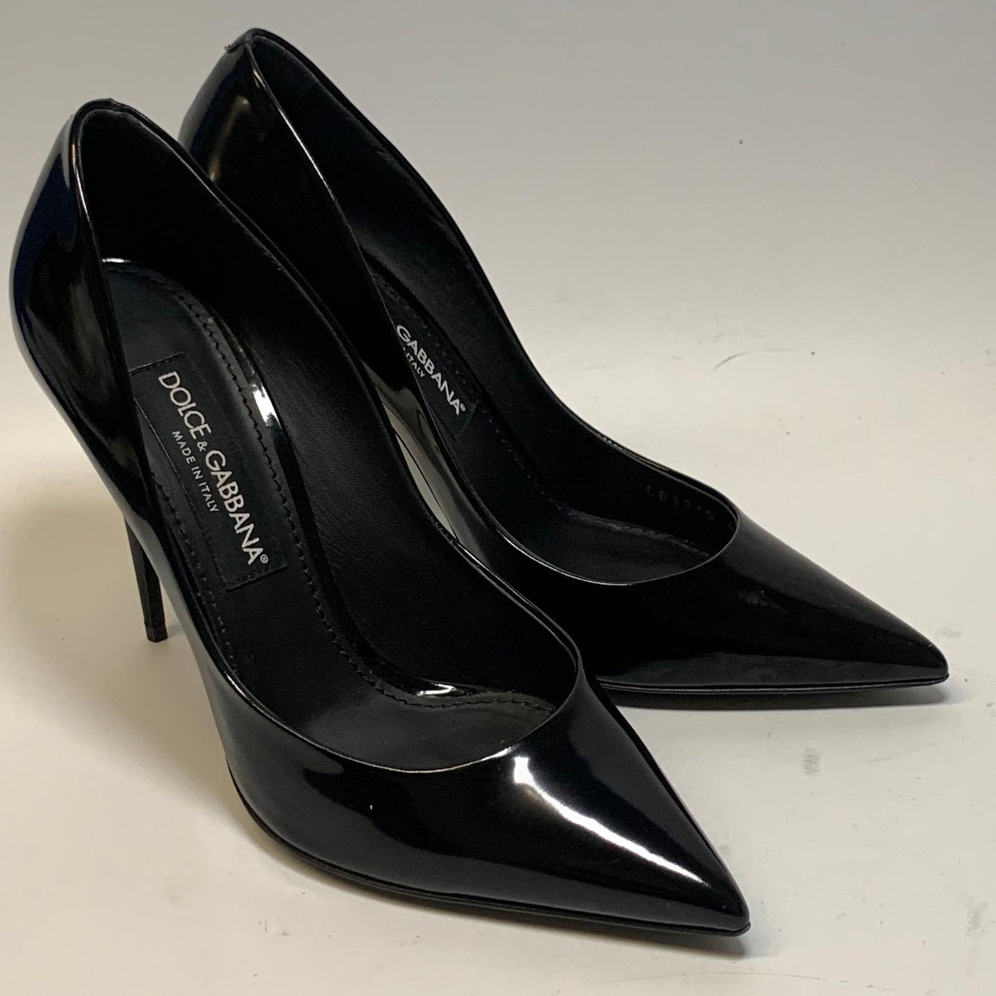 DOLCE & GABBANA Ladies Court Heel Black Patent Leather Shoe UK7 NEW
