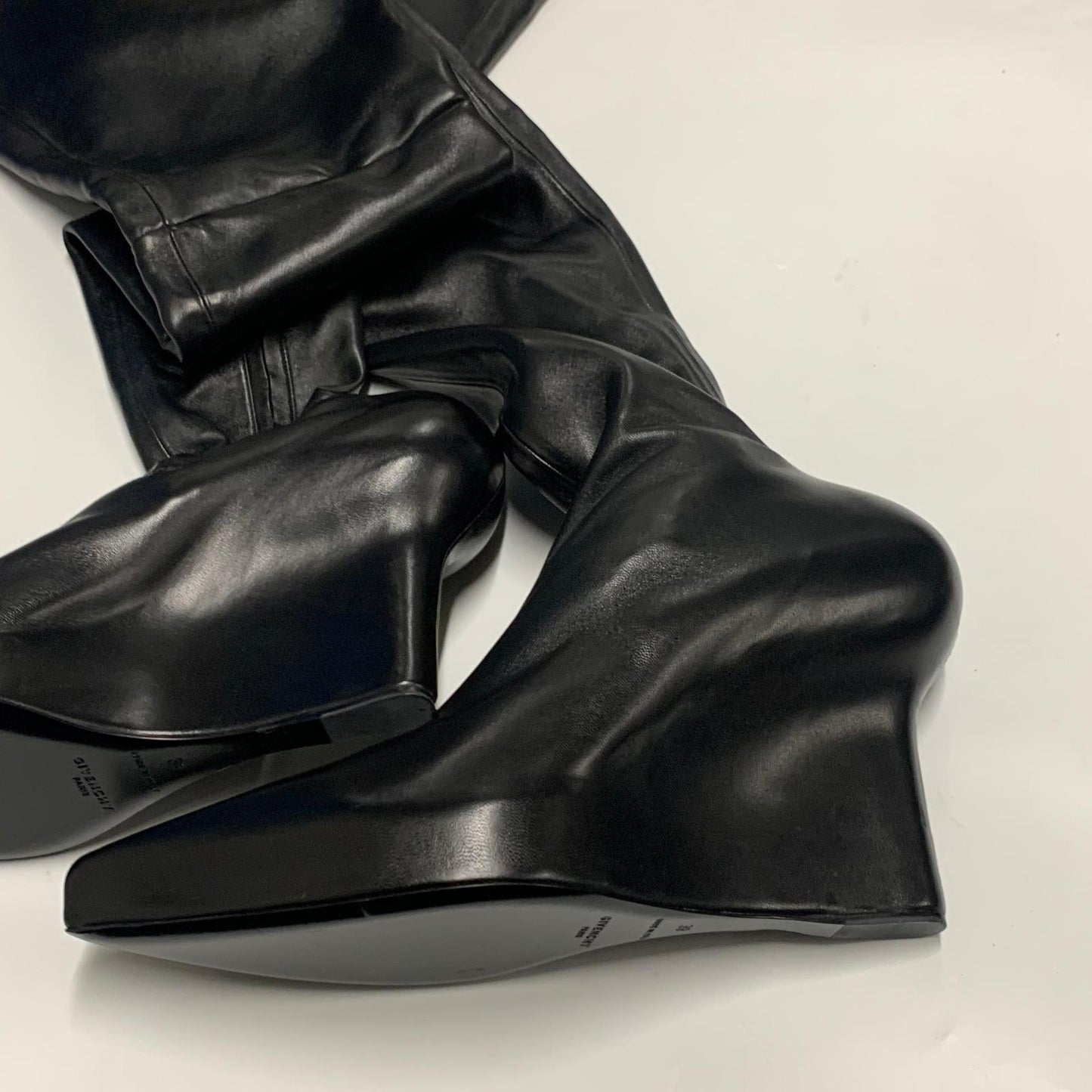 GIVENCHY Ladies Over Knee Buckaneer Slip On Boot Black Leather Shoe UK6 NEW