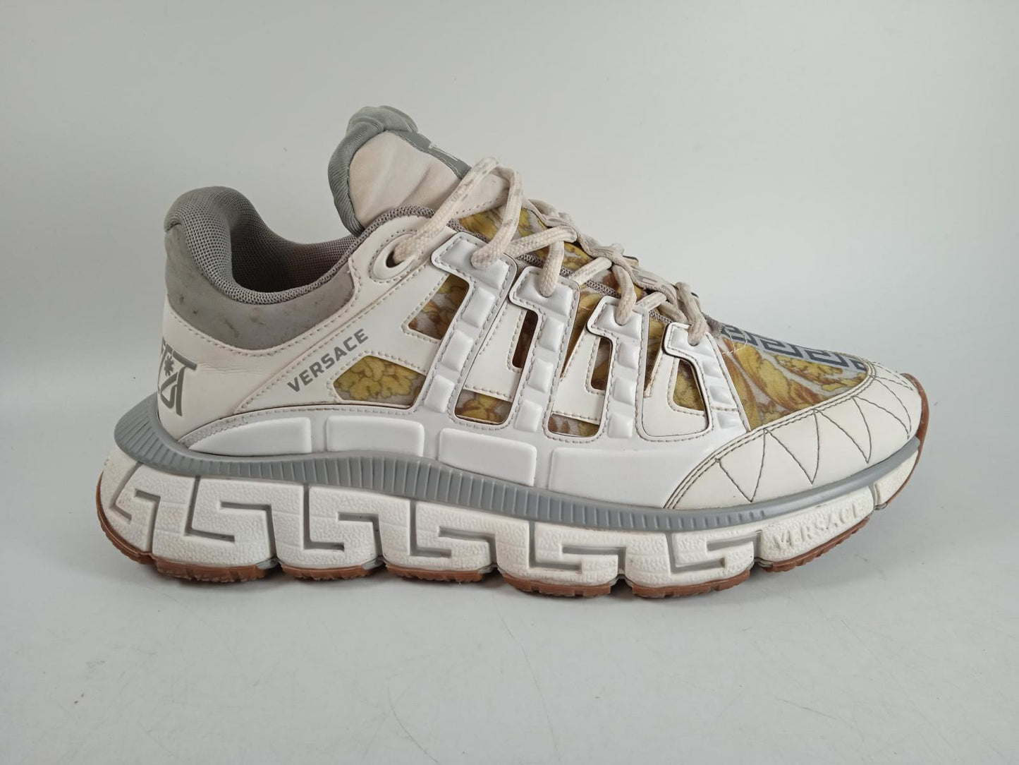 VERSACE Men's White & Grey Trigreca Chunky Lace-Up Trainers Size IT43 UK10 NEW