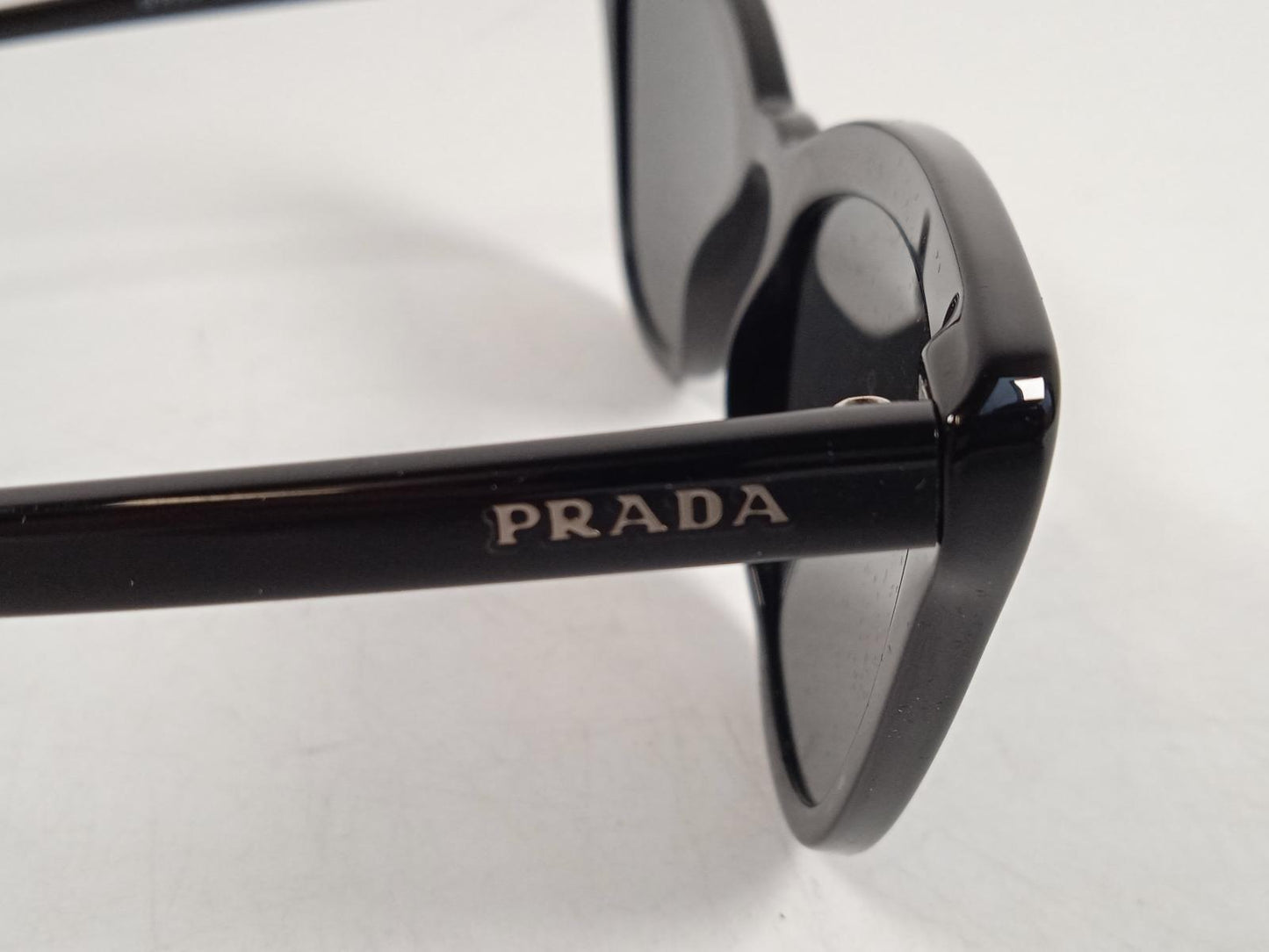 PRADA Ladies Black Acetate Tinted Lenses Cat-Eye Sunglasses One Size NEW