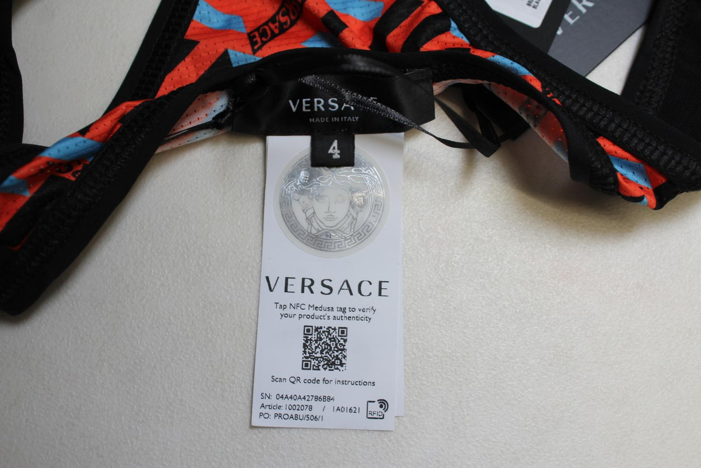 VERSACE Ladies LA Greca Black Orange Monogram Racer Back Sports Bra 4/UK38 NEW