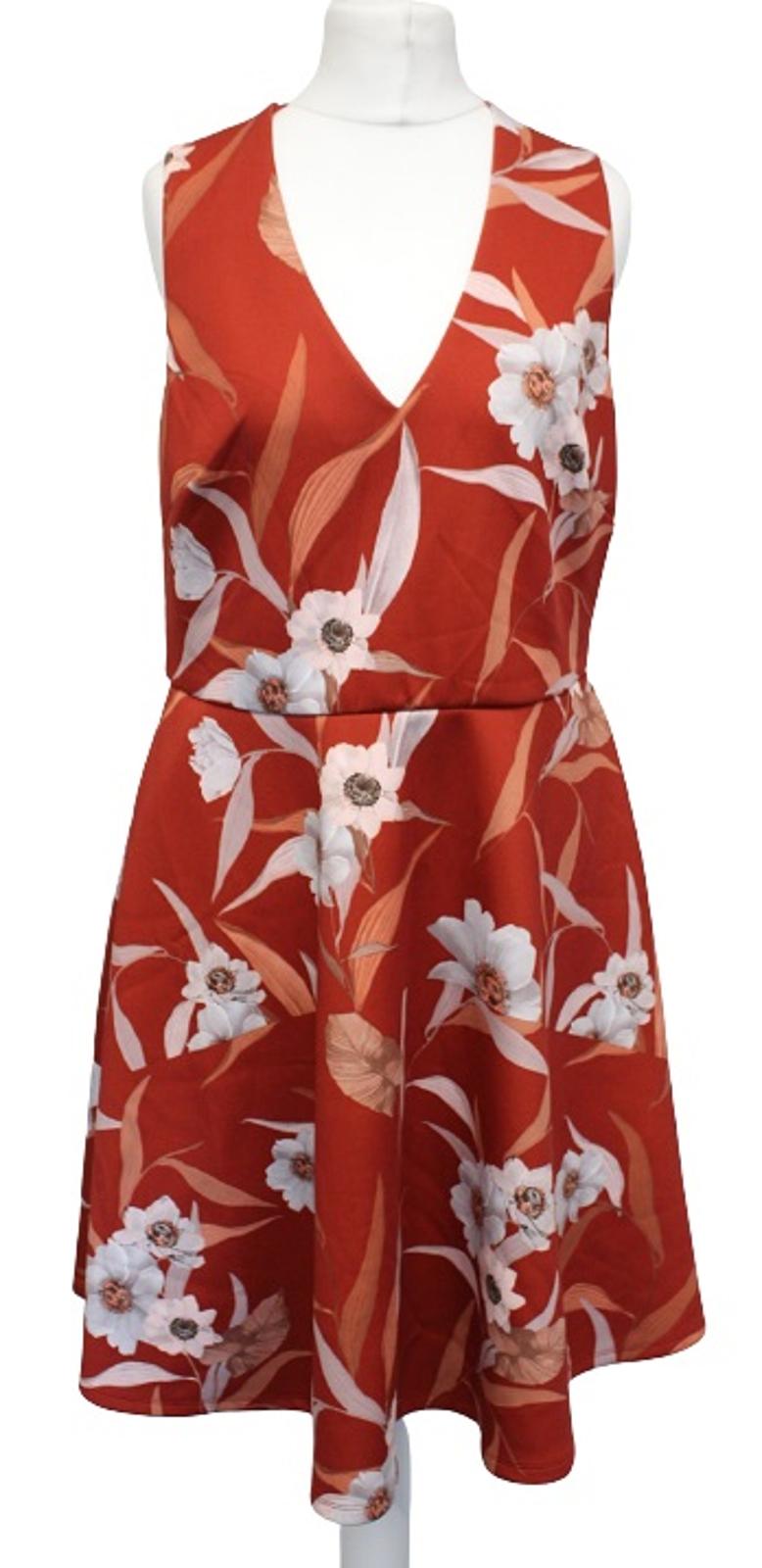 TED BAKER Ladies Enyaa Cabana Red V-Neck Sleeveless Floral Skater Dress 3/M NEW