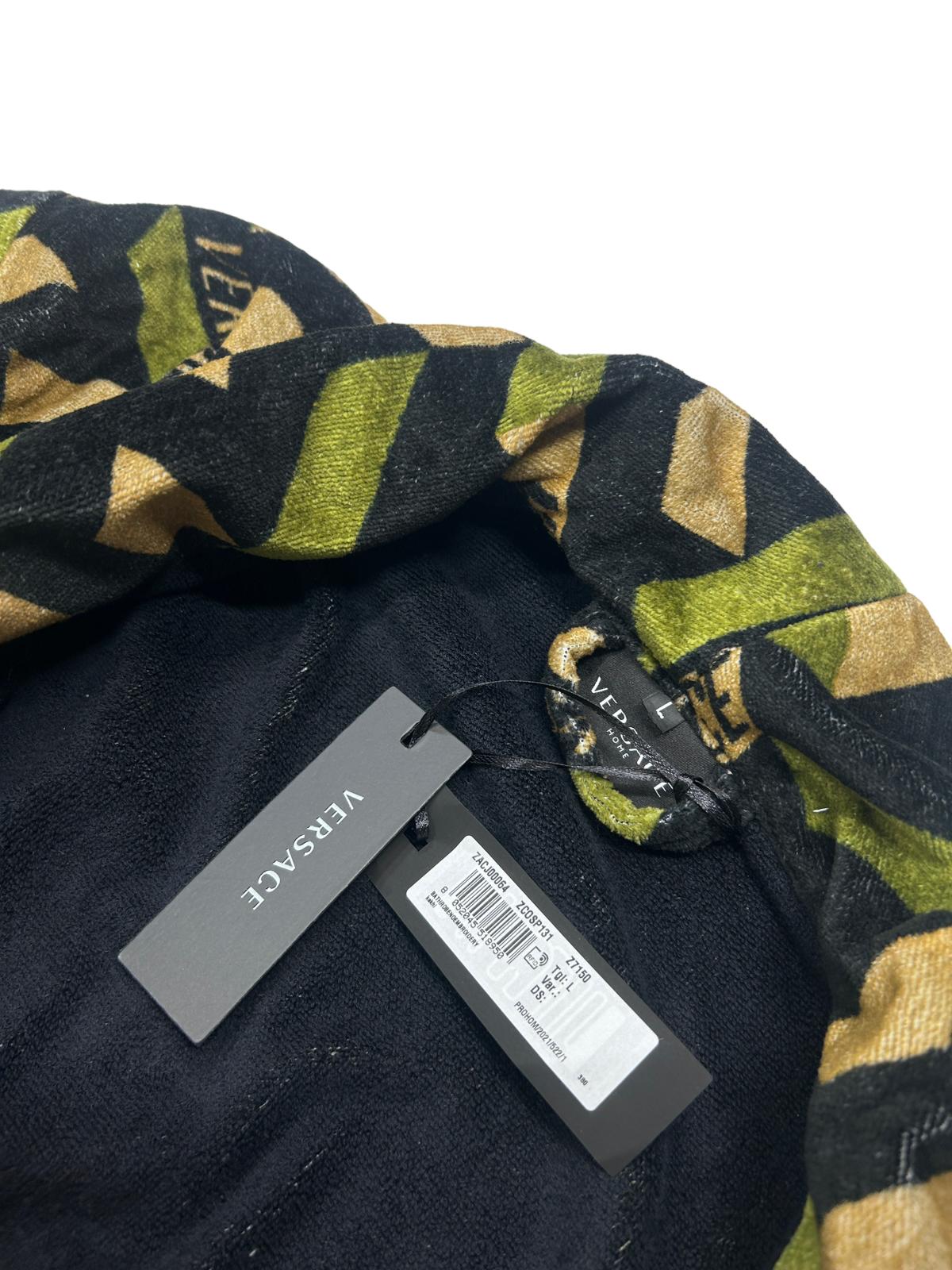 VERSACE UNISEX LA GRECA BATHROBE EMBROIDERY - GREEN - LARGE - NEW DAMAGED BOX
