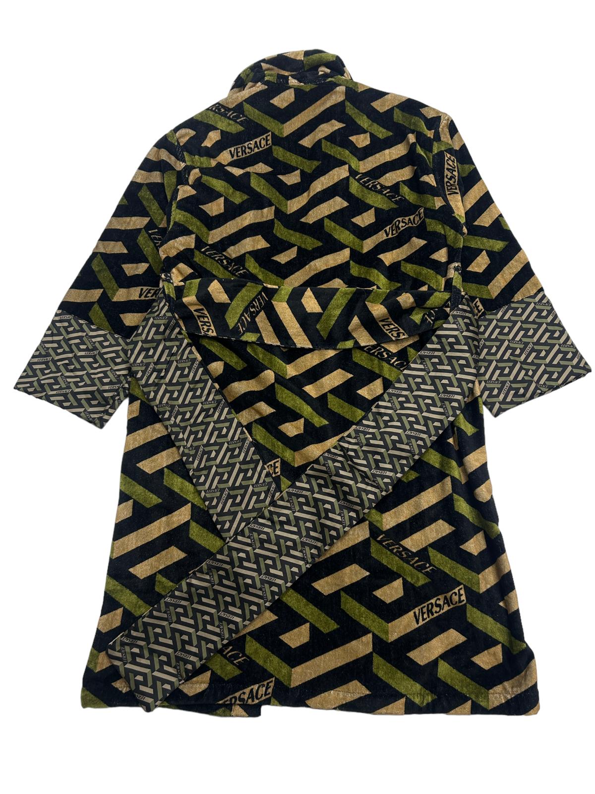 VERSACE UNISEX LA GRECA BATHROBE EMBROIDERY - GREEN - LARGE - NEW DAMAGED BOX