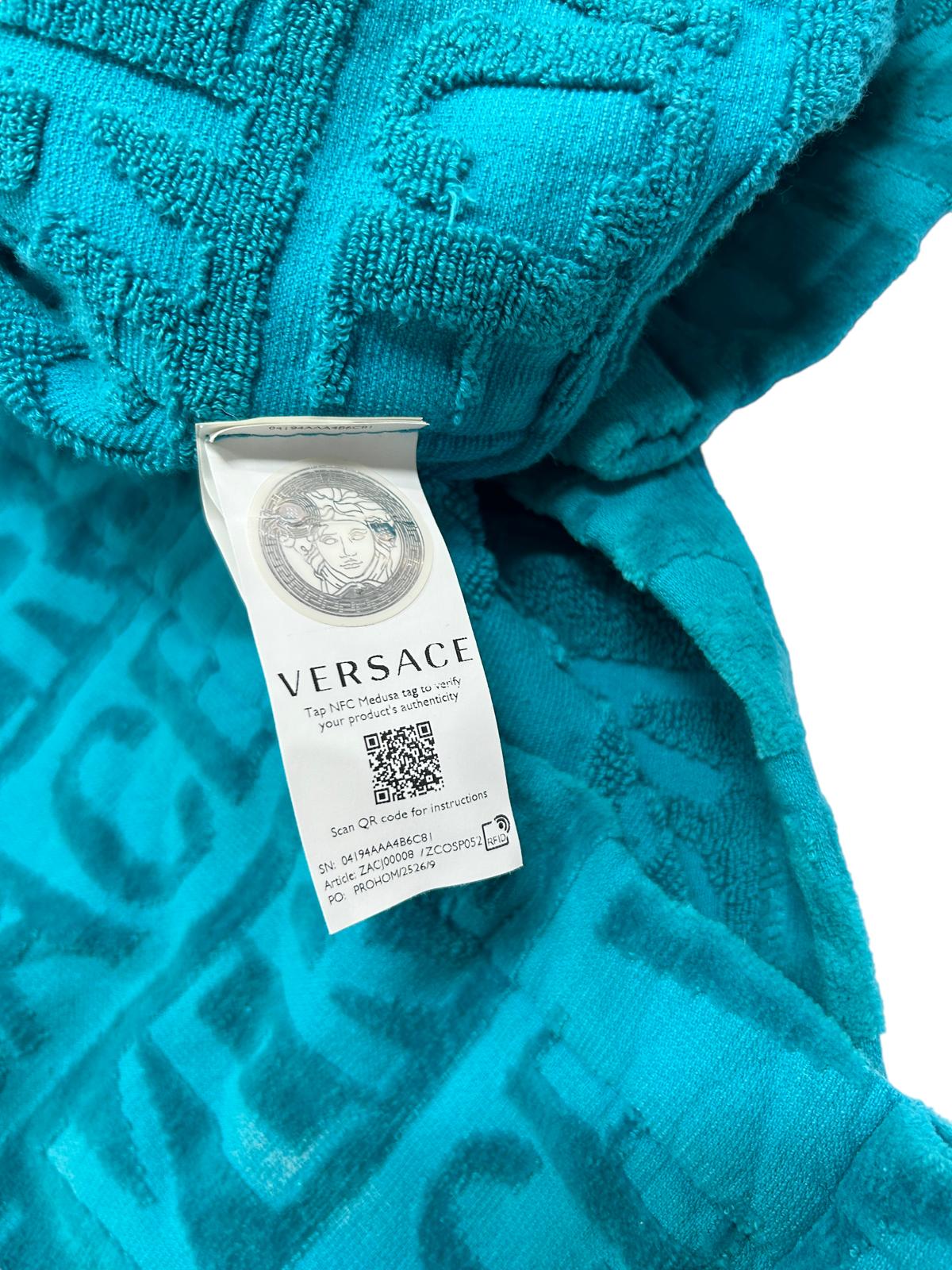 VERSACE UNISEX I LOVE BAROQUE SOFT BATHROBE - BLUE - LARGE - DEFECTED NEW