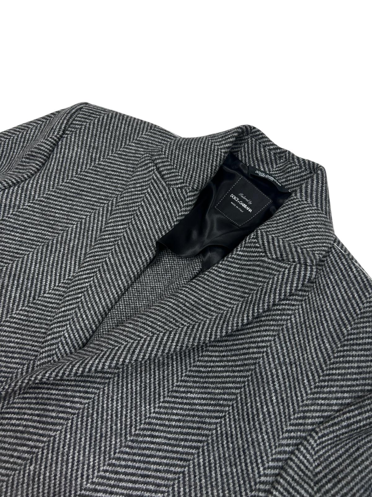 DOLCE & GABBANA PEAK LAPEL SINGLE BREAST TOP LONG COAT - GREY - 48 - NEW