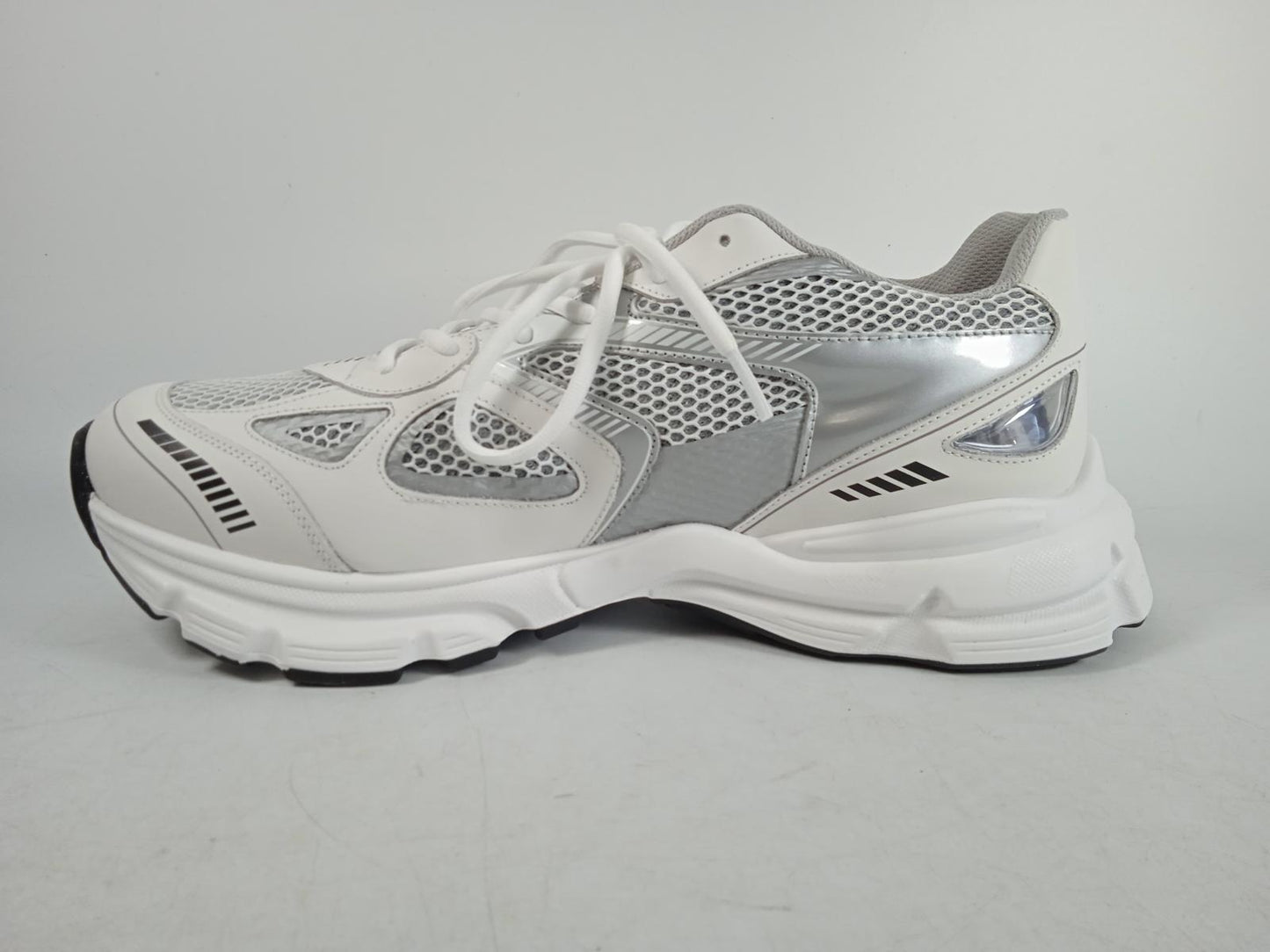AXEL ARIGATO Men's White & Silver Marathon Runner Trainers EU45 UK10 RRP270 NEW