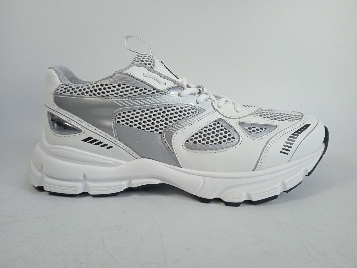 AXEL ARIGATO Men's White Leather Marathon Runner Trainers UK11 RRP270 NEW