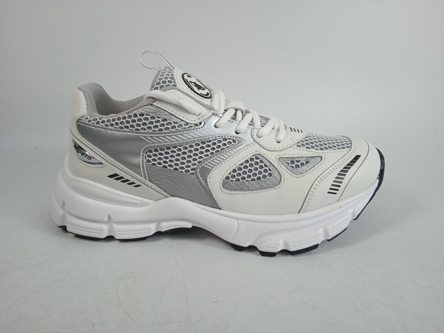 AXEL ARIGATO Ladies White & Silver Marathon Runner Trainers Size UK5 RRP290 NEW