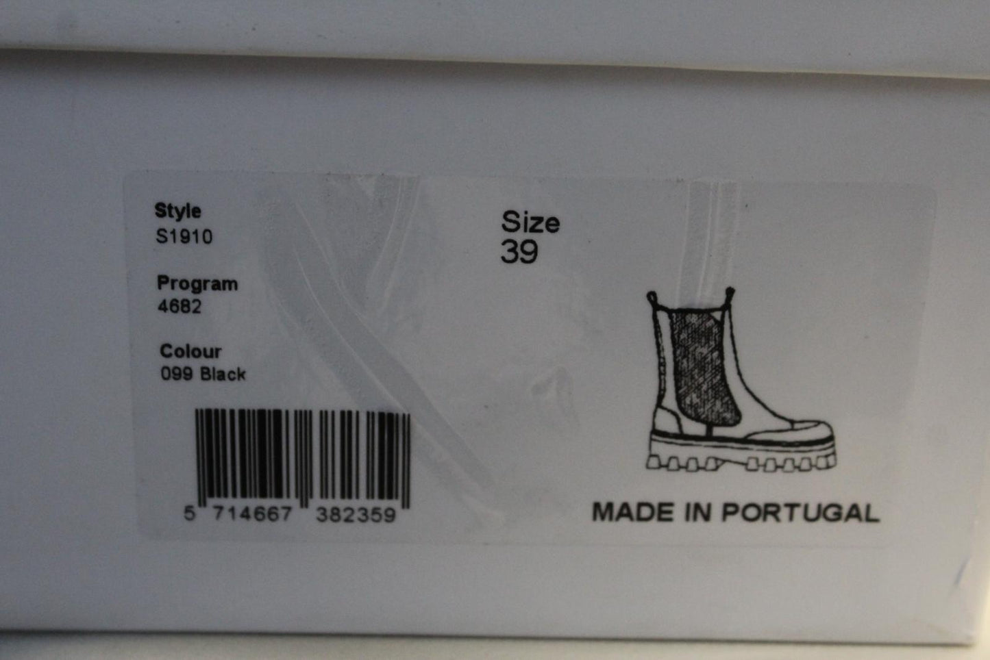 GANNI Ladies S1910 Black Leather Yellow Stitch Mid Chelsea Boots UK6 NEW RRP355