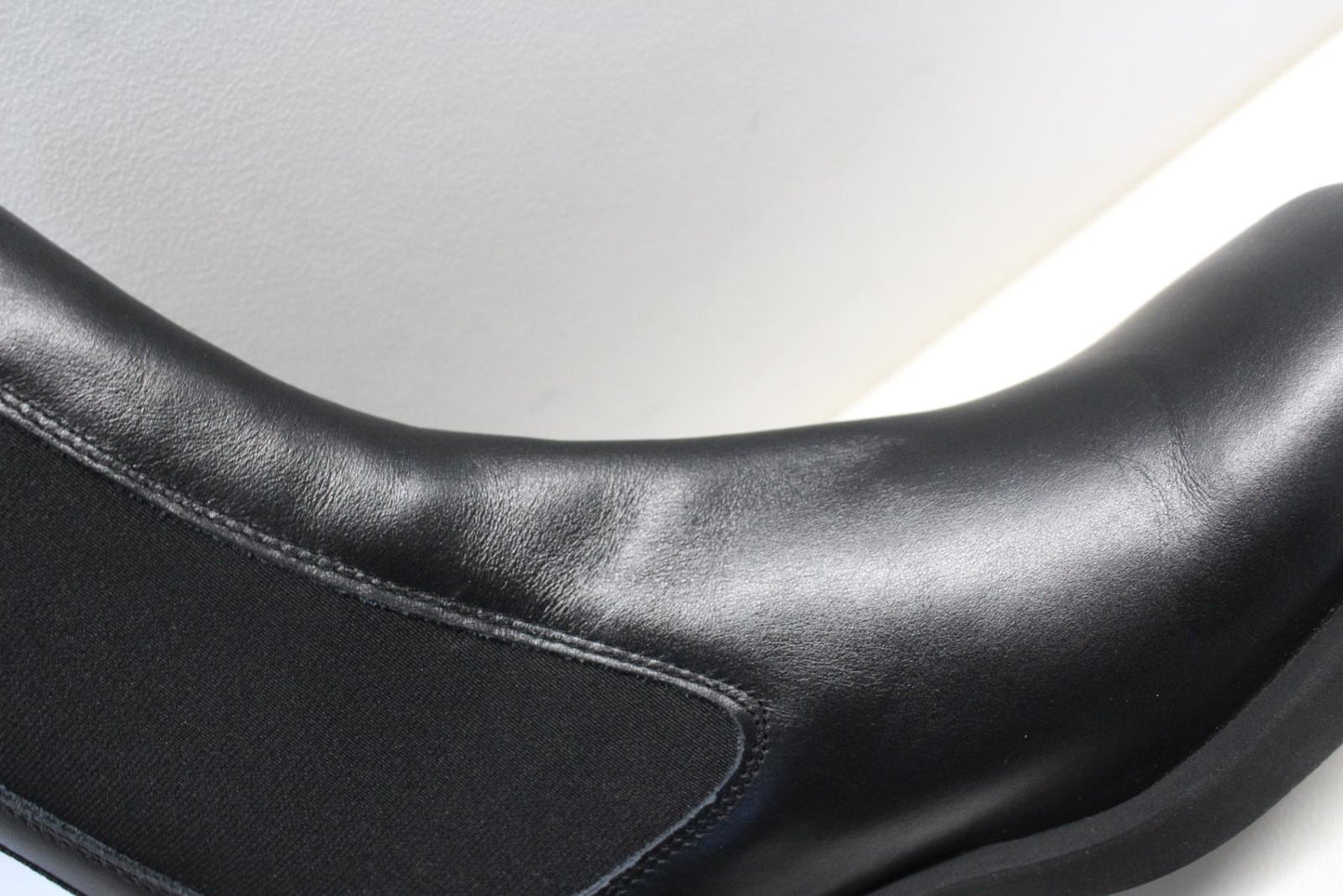 GANNI Ladies s1905 Black Leather Square Toe Chelsea Boots EU40 UK7 NEW RRP355