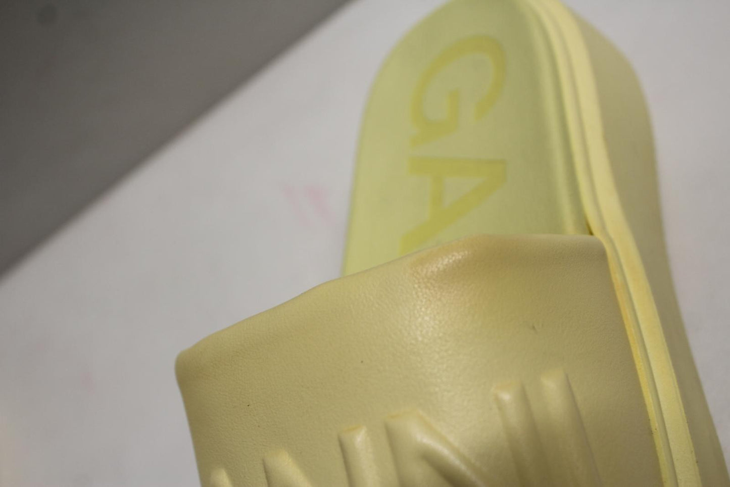 GANNI Ladies Pale Banana Yellow Vegan Leather Slides Sandals EU36 UK3 NEW RRP175