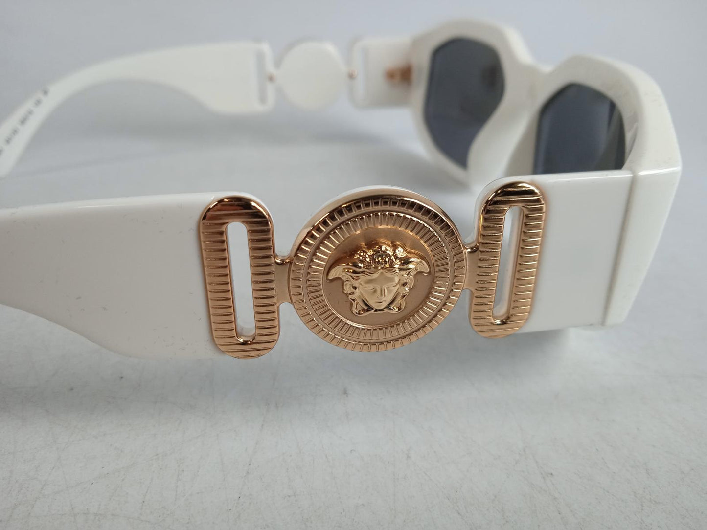 VERSACE Ladies White Biggie Geometric Frame Sunglasses One Size RRP235 NEW