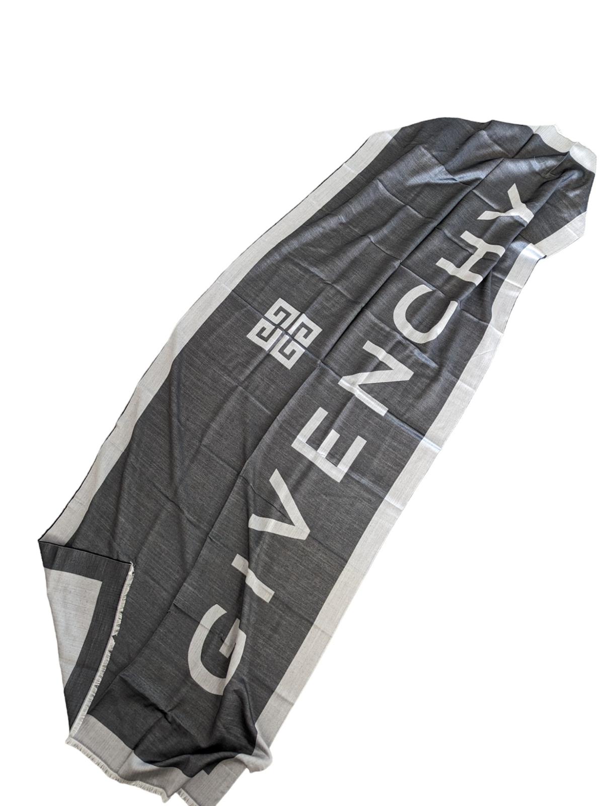 GIVENCHY Grey Classic Scarves 4G Jacquard Luxury Logo Scarf Size OS NEW RRP 315